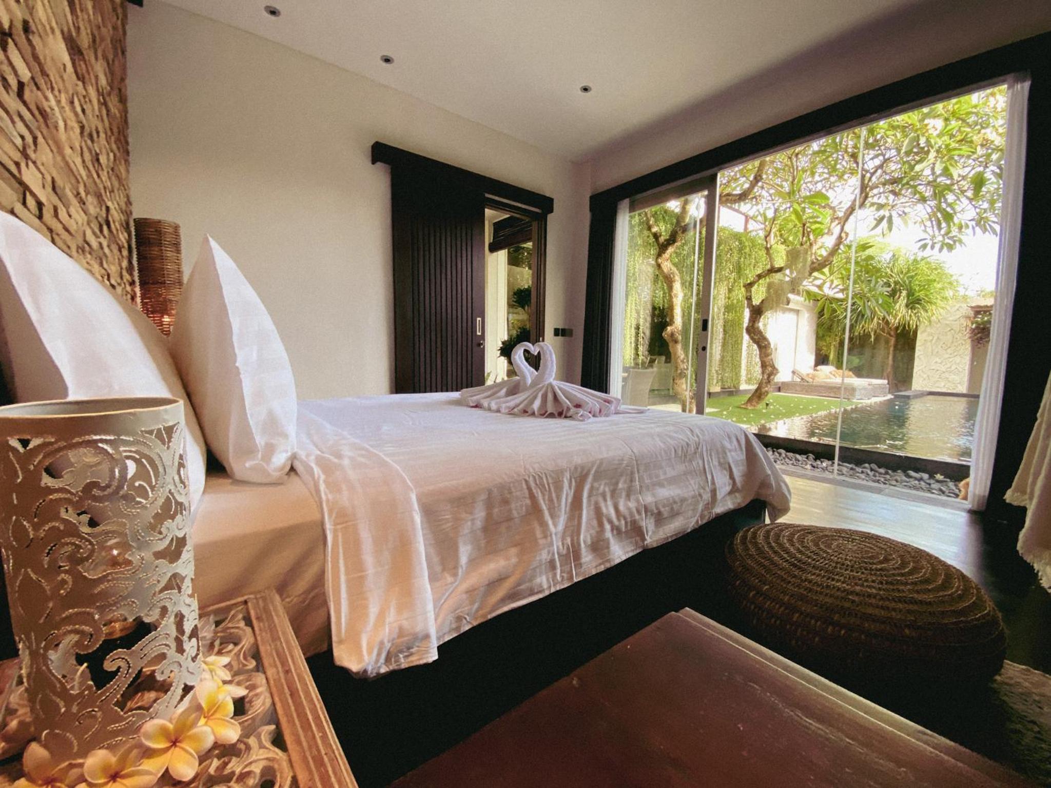 Three-Bedroom Villa - Photo 30