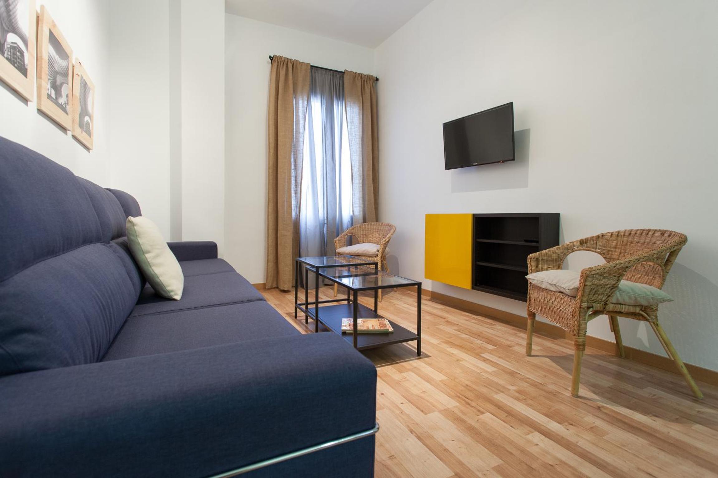 Three-Bedroom Apartment (Laraña 5.2) - Photo 15