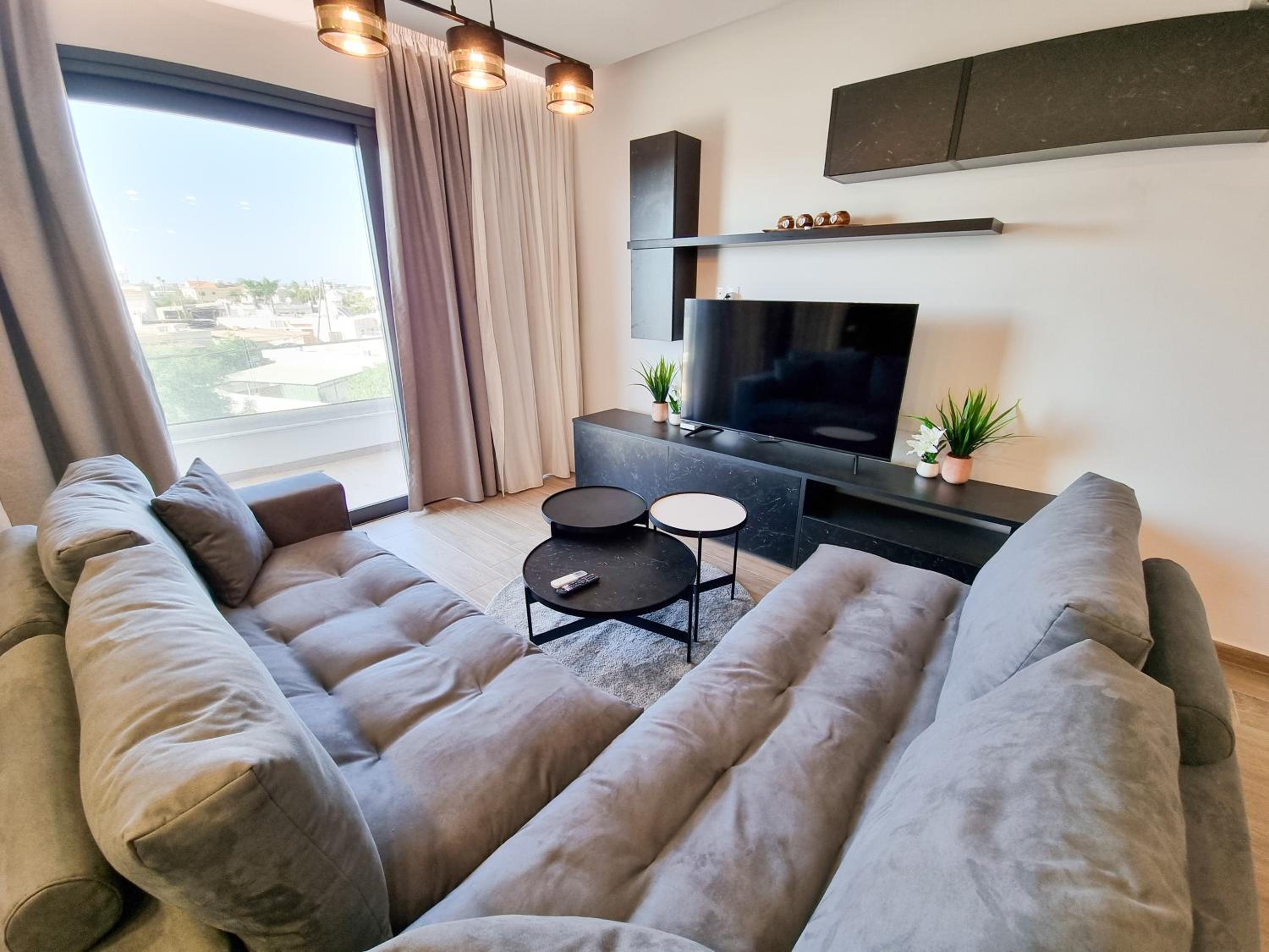 Apartment photo 1