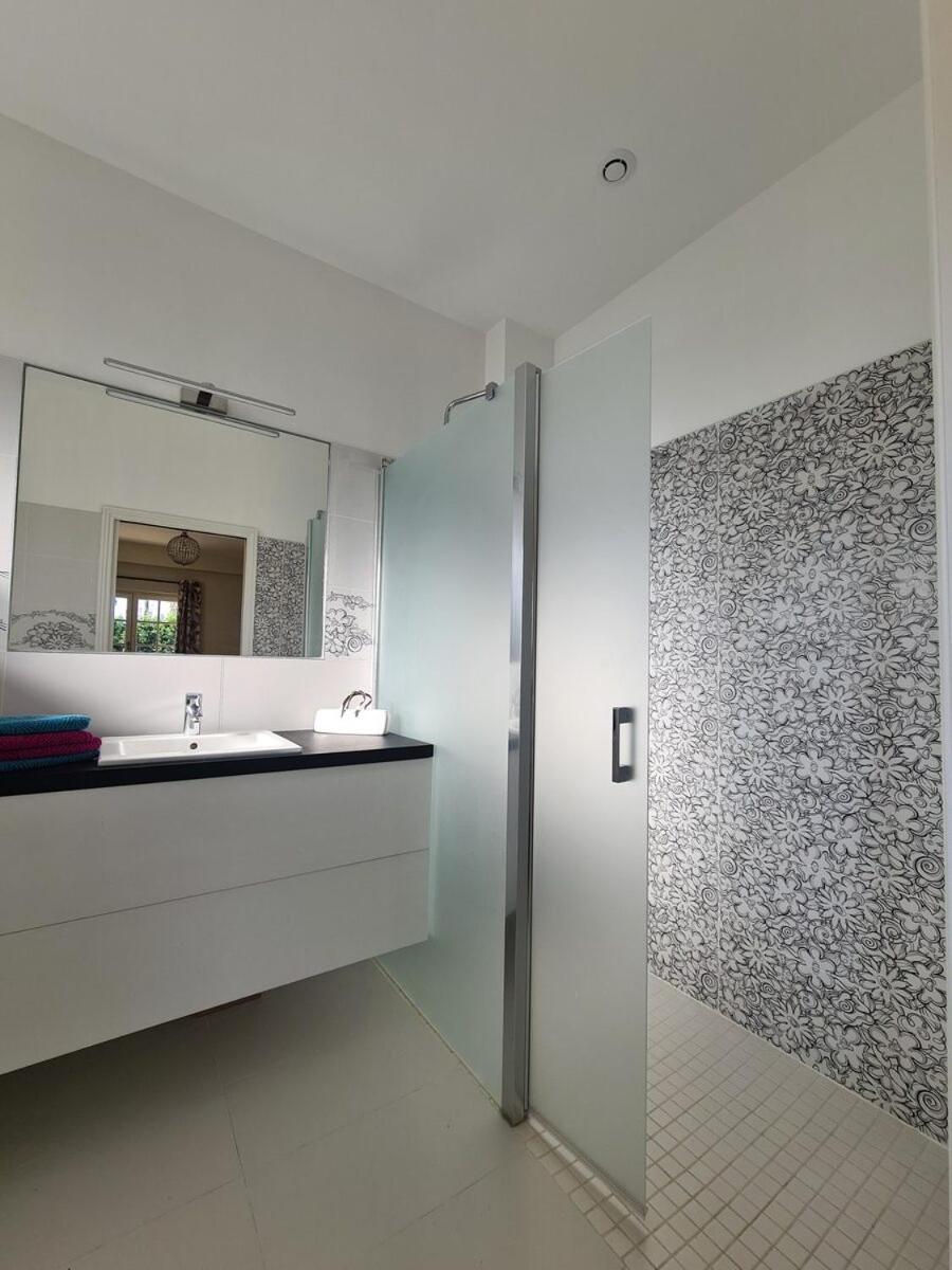 Double Room - Photo 3