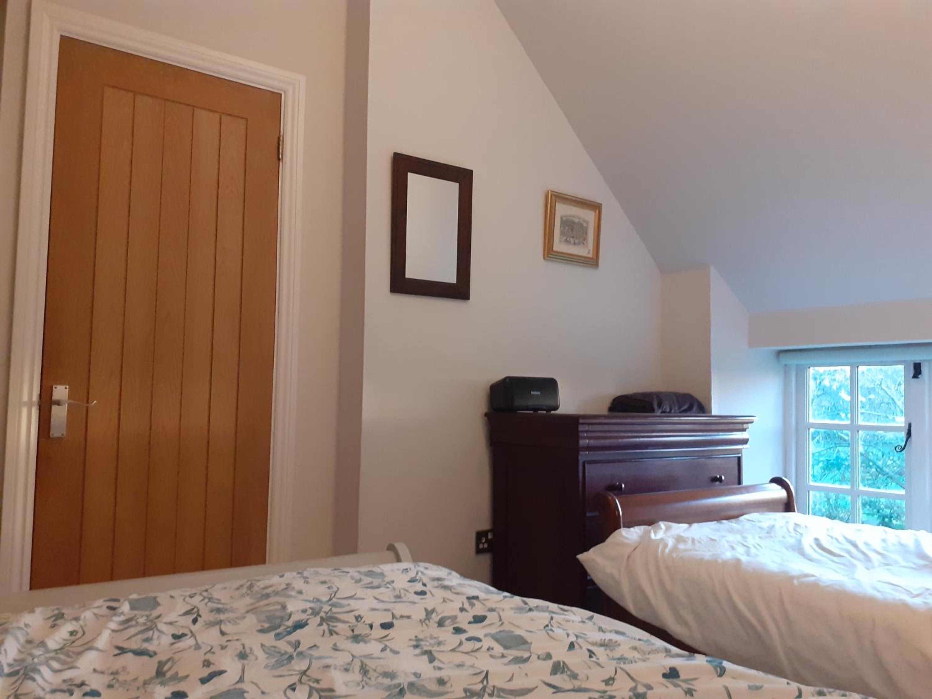 Two-Bedroom House - Photo 49