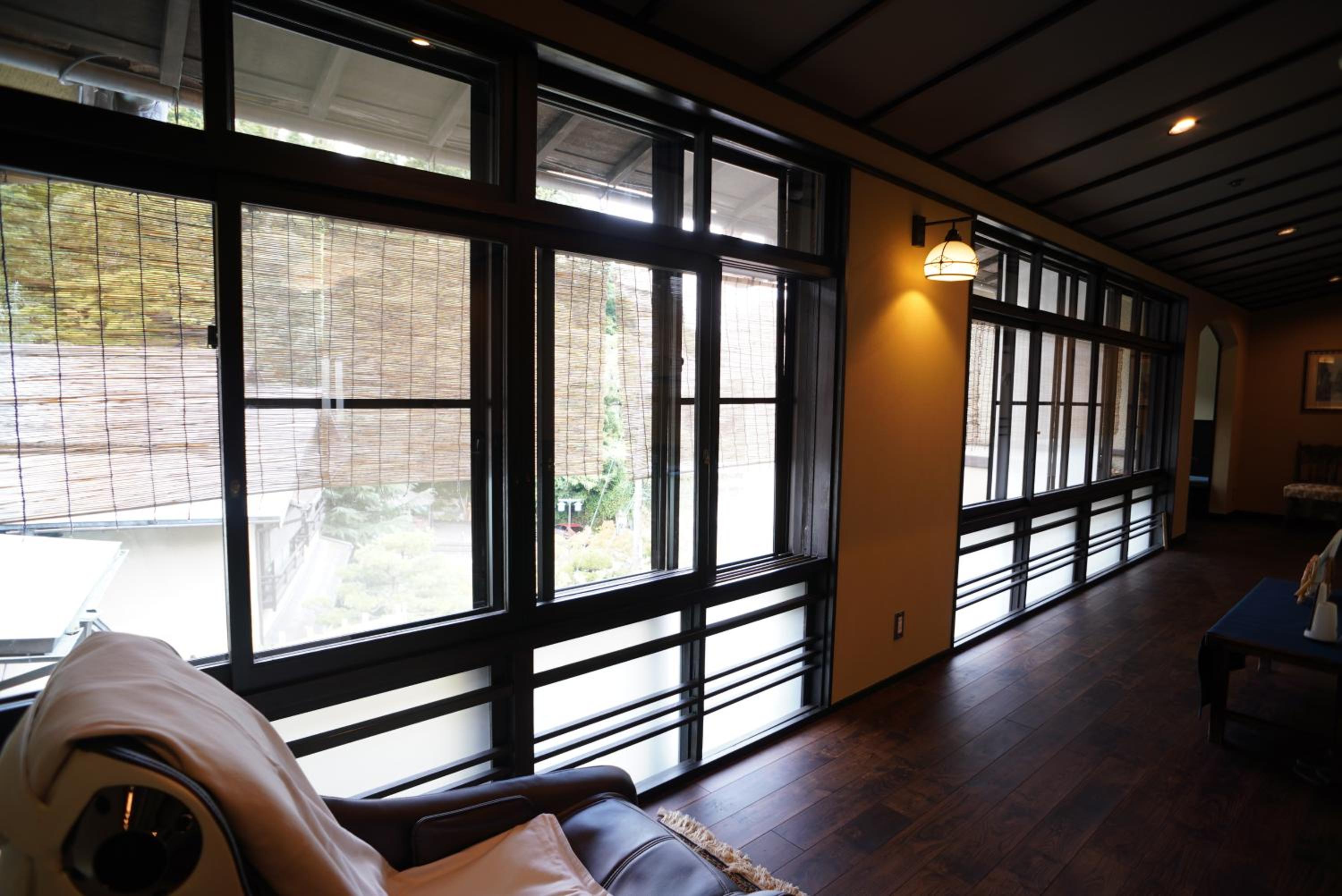 Deluxe Suite with Private Hot Spring & Sauna - "Shinraku 502" thumbnail 5