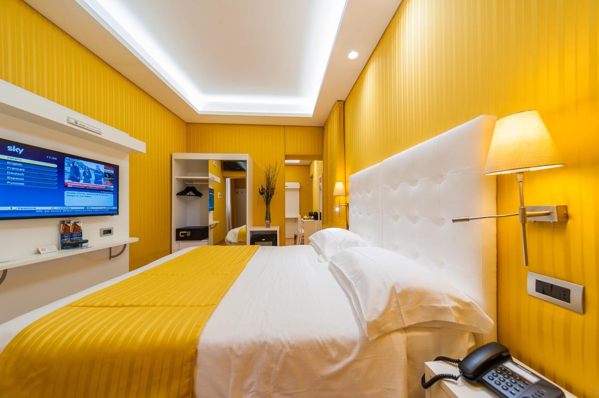 Superior Double or Twin Room photo 3