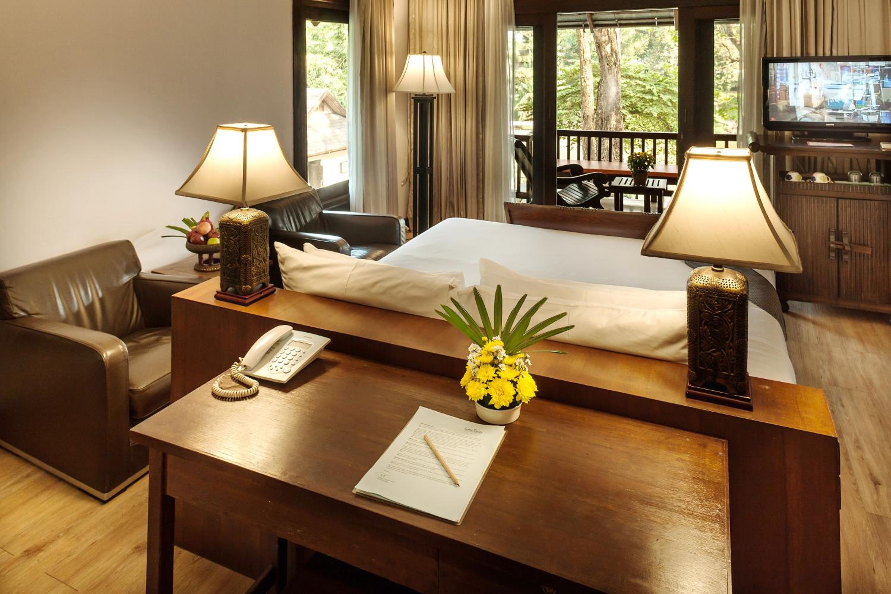Deluxe Double or Twin Room with River View - Photo 2