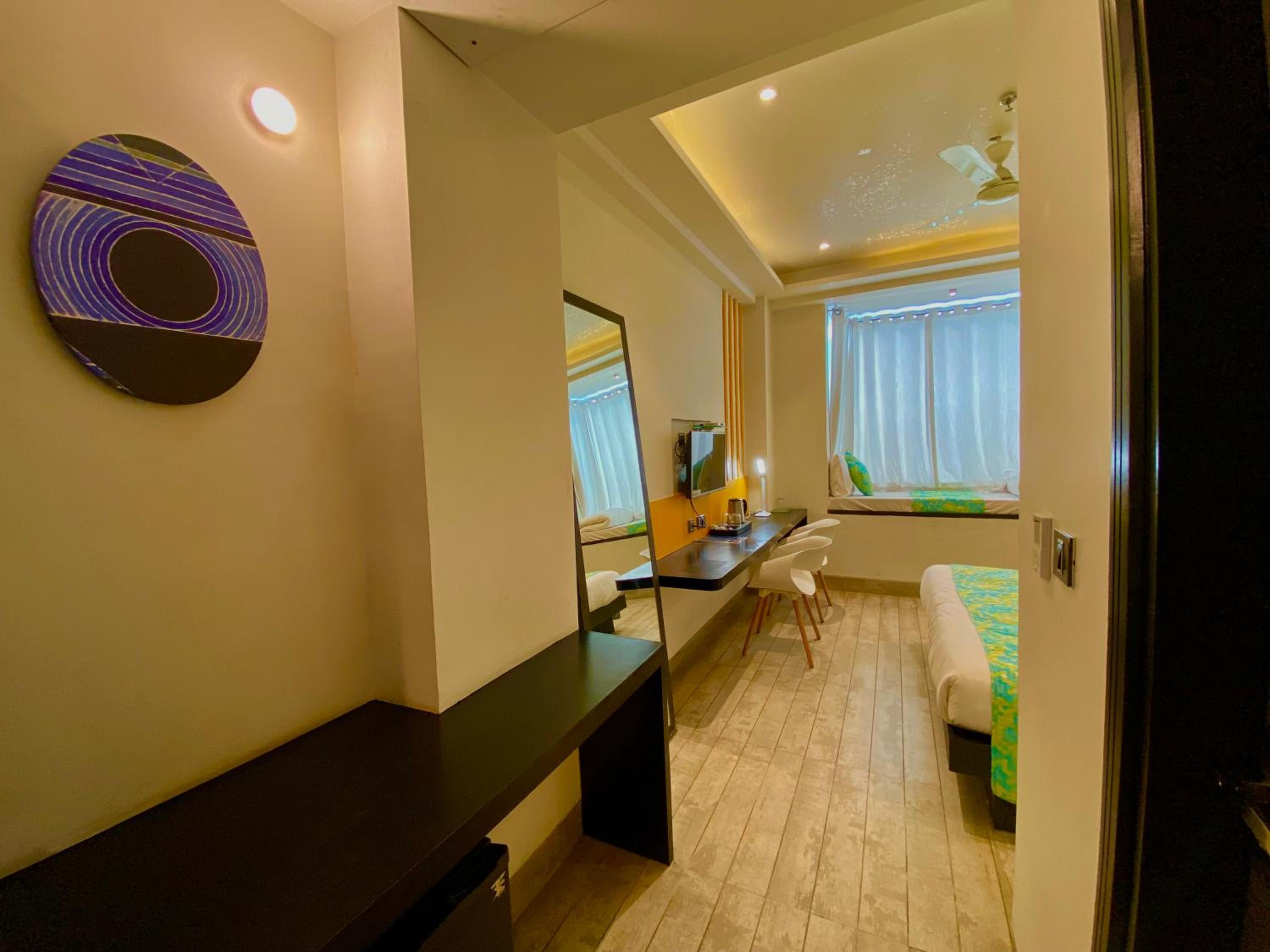 Deluxe Double or Twin Room - Photo 3