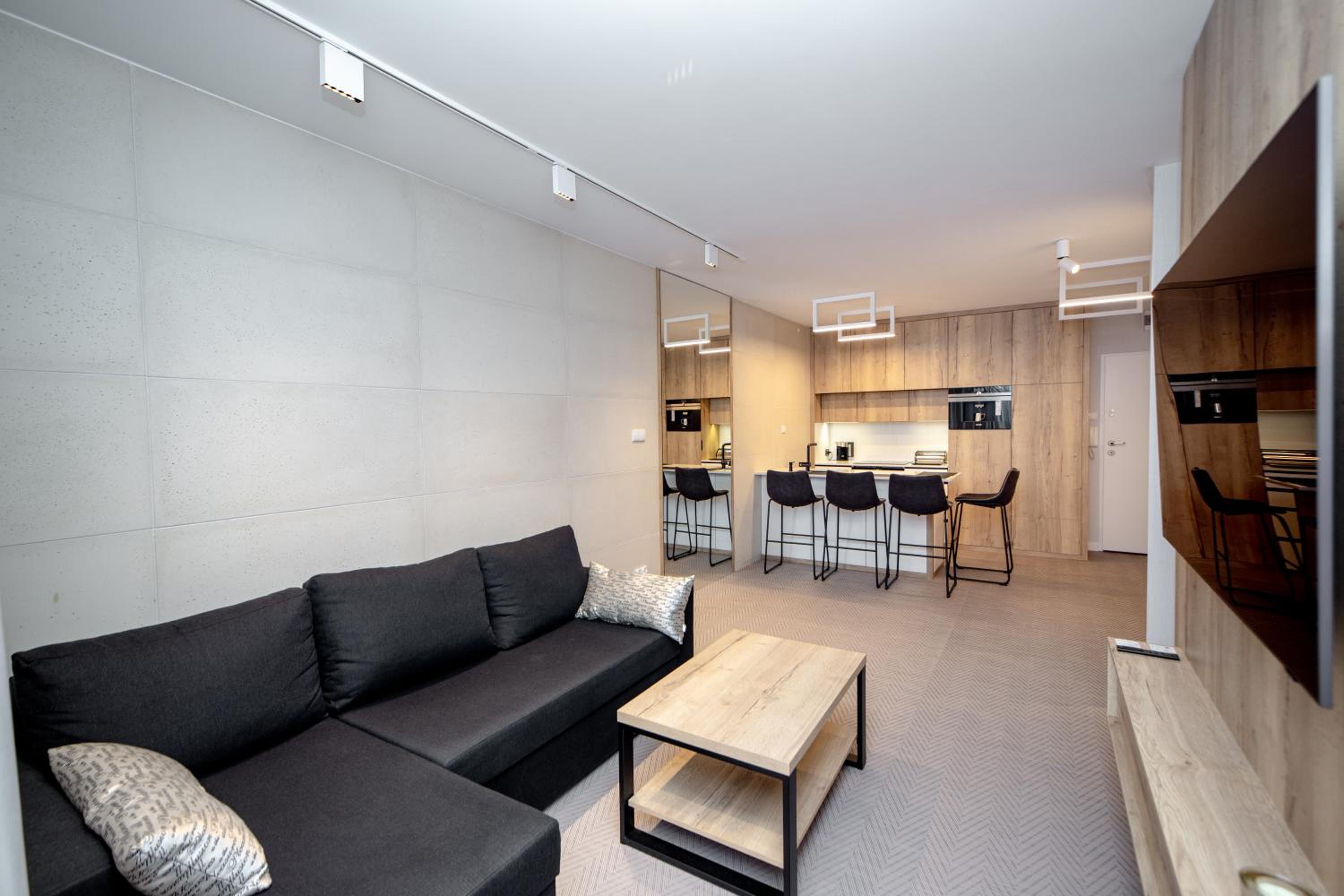 Apartment photo 1