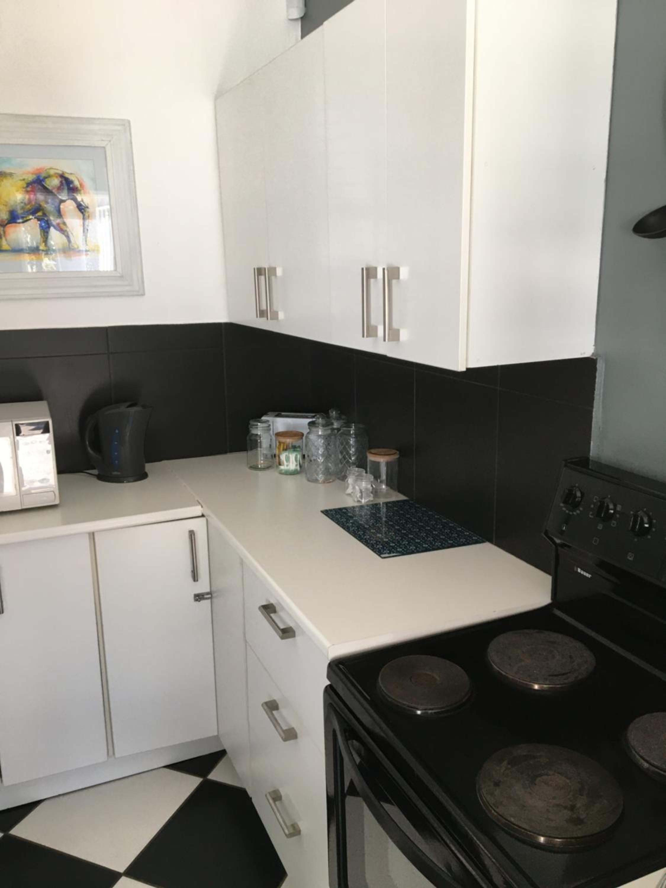 Deluxe Suite - Photo 6