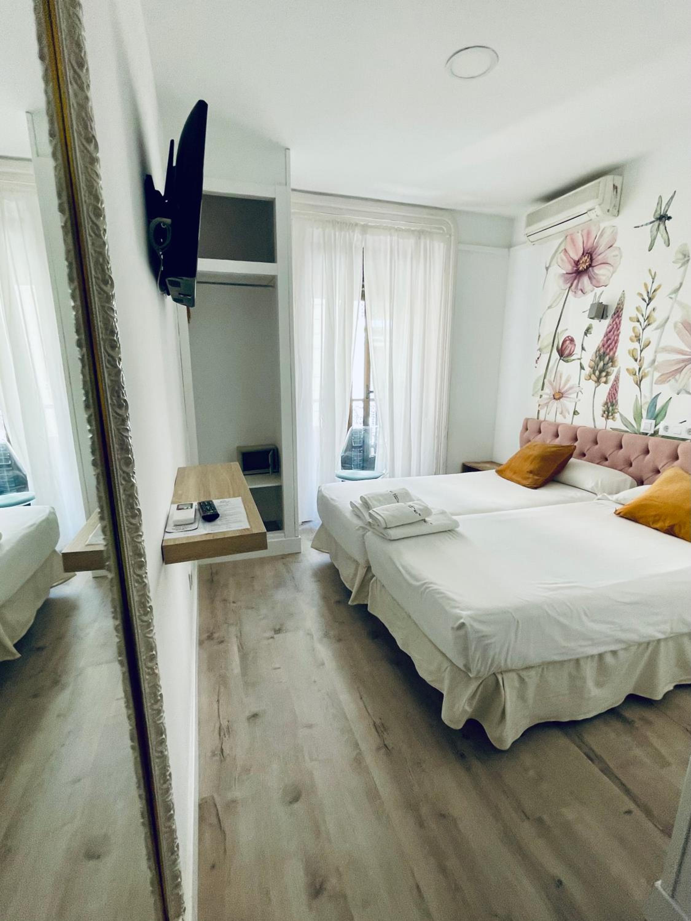 Double or Twin  Room photo 3