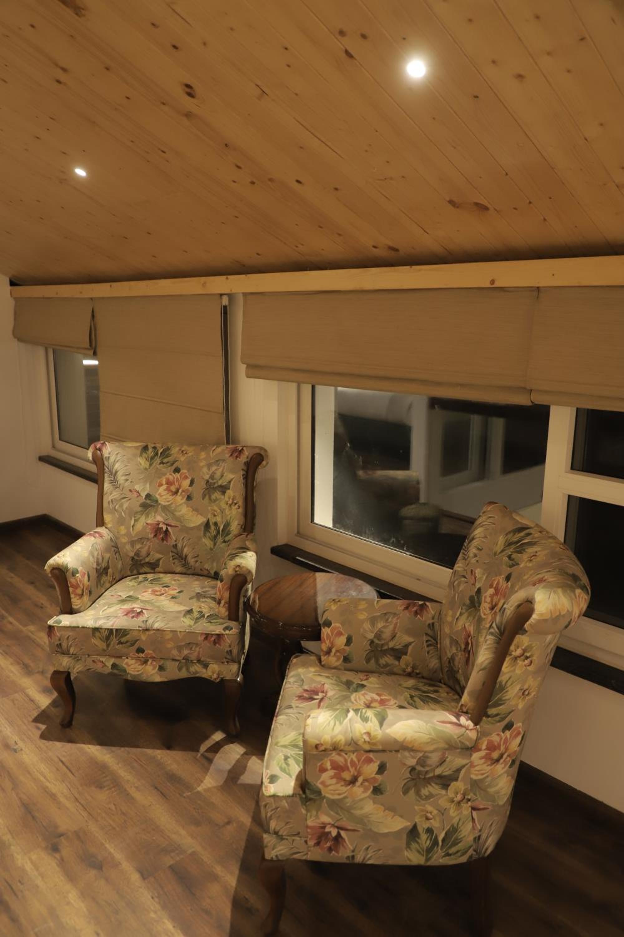 Family Room photo 1