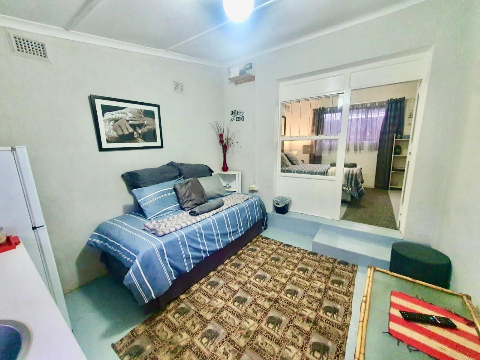 One-Bedroom Cottage - Photo 14