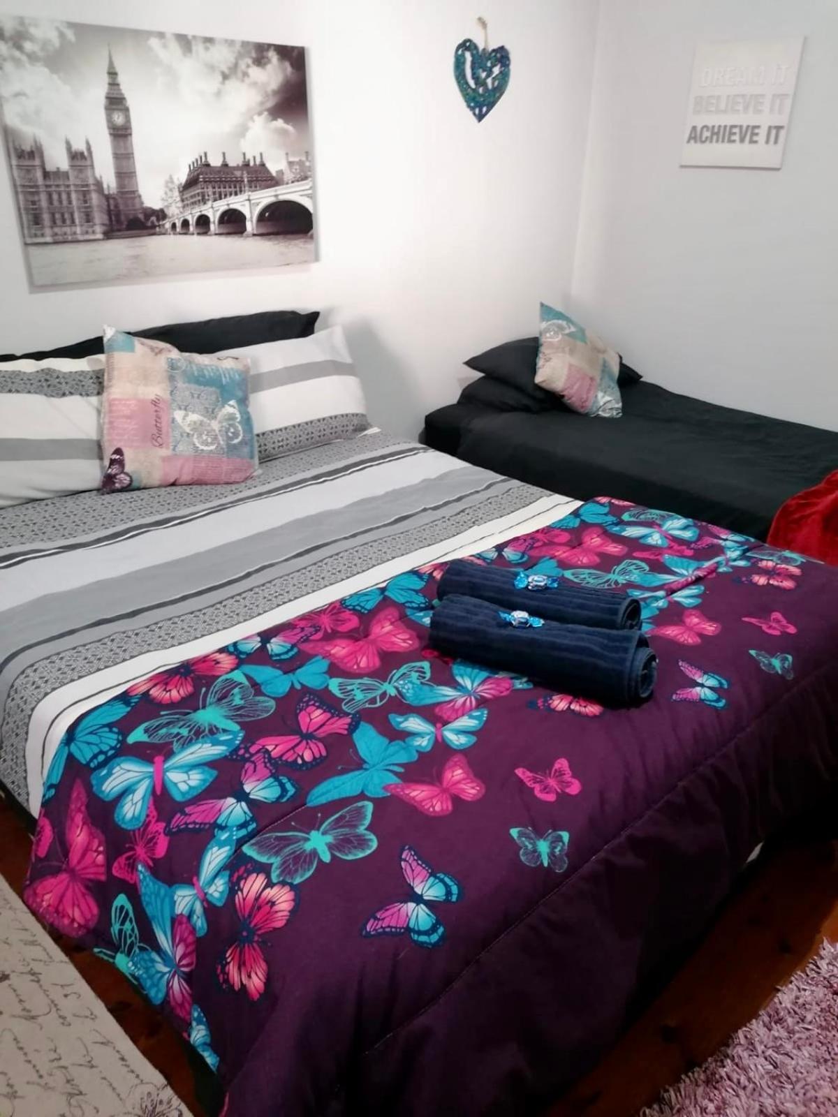 Double Room with Shared Bathroom