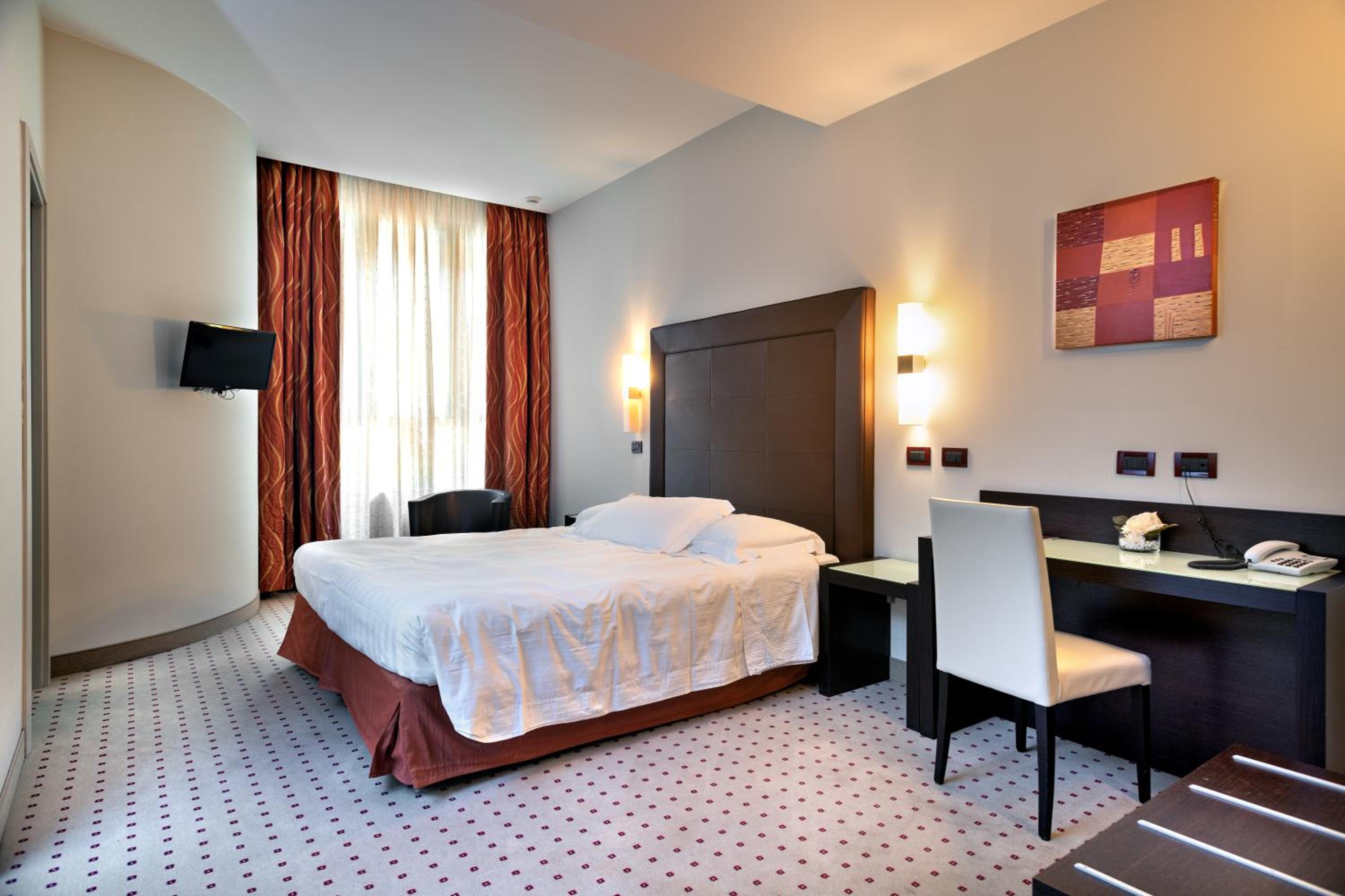 Superior Double Room - Photo 1