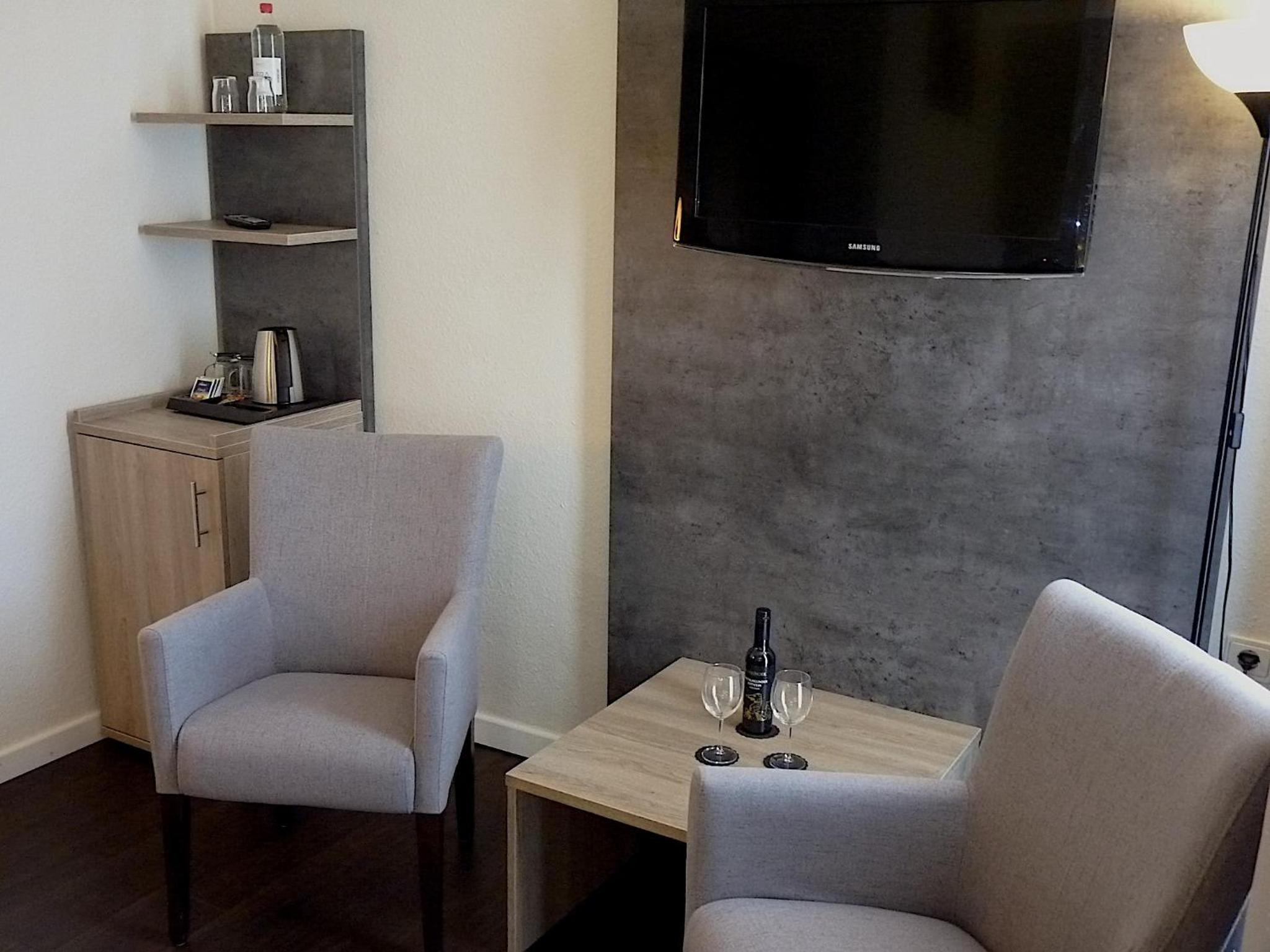 Superior Double Room - Photo 4