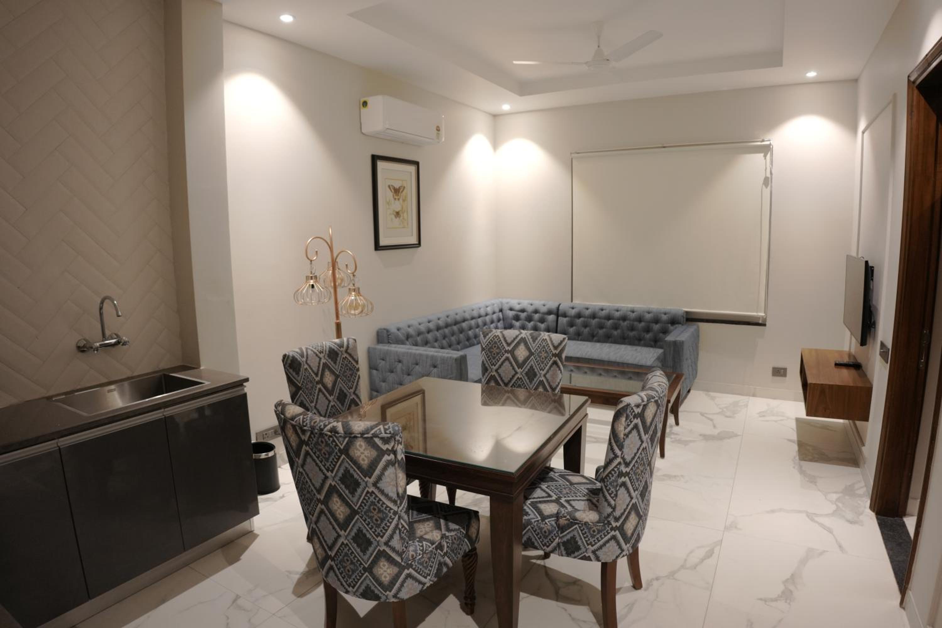 Suite photo 1