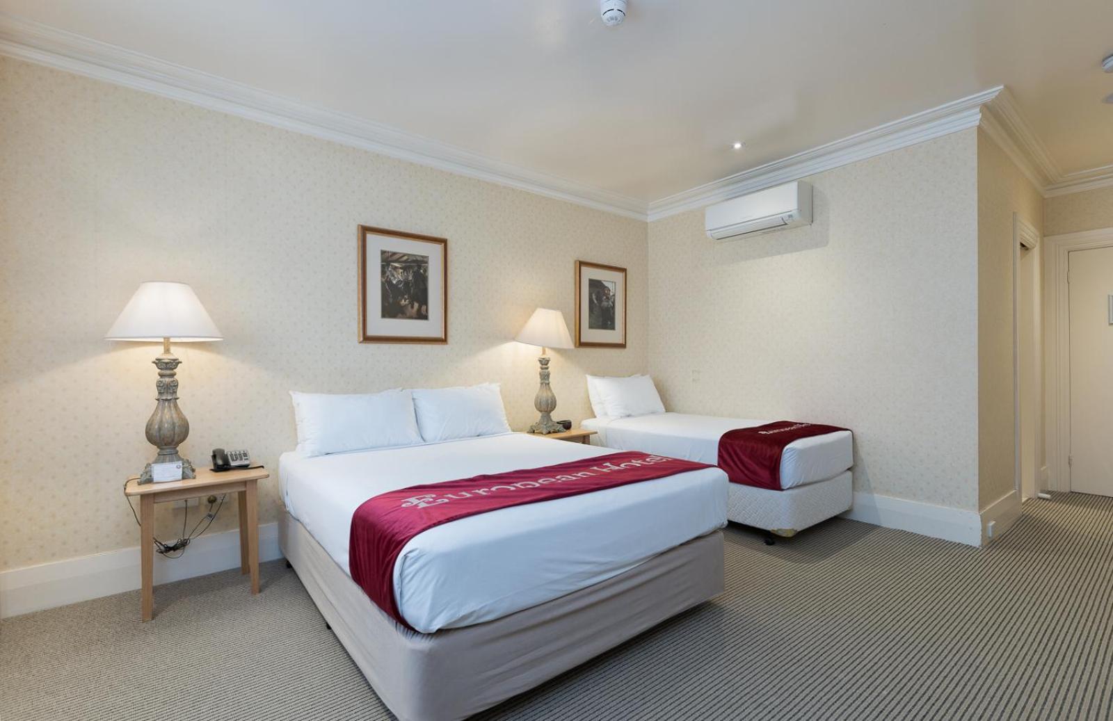 Superior Triple Room - Photo 4