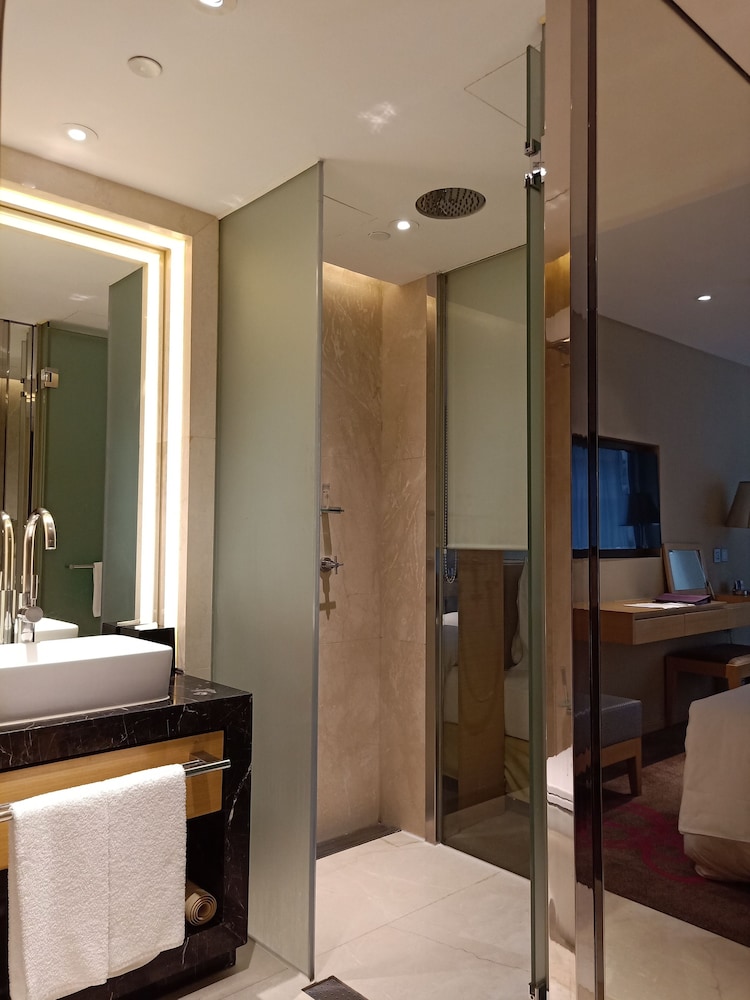 Deluxe Twin Room - Photo 2