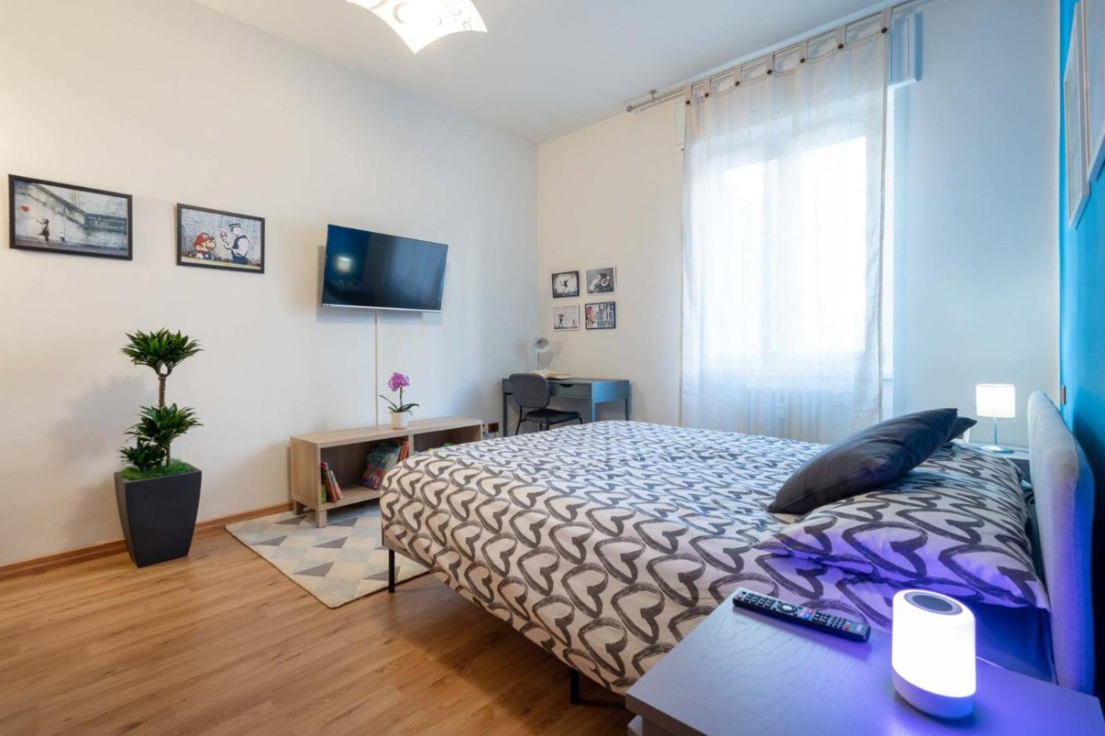 Two-Bedroom Apartment photo 2