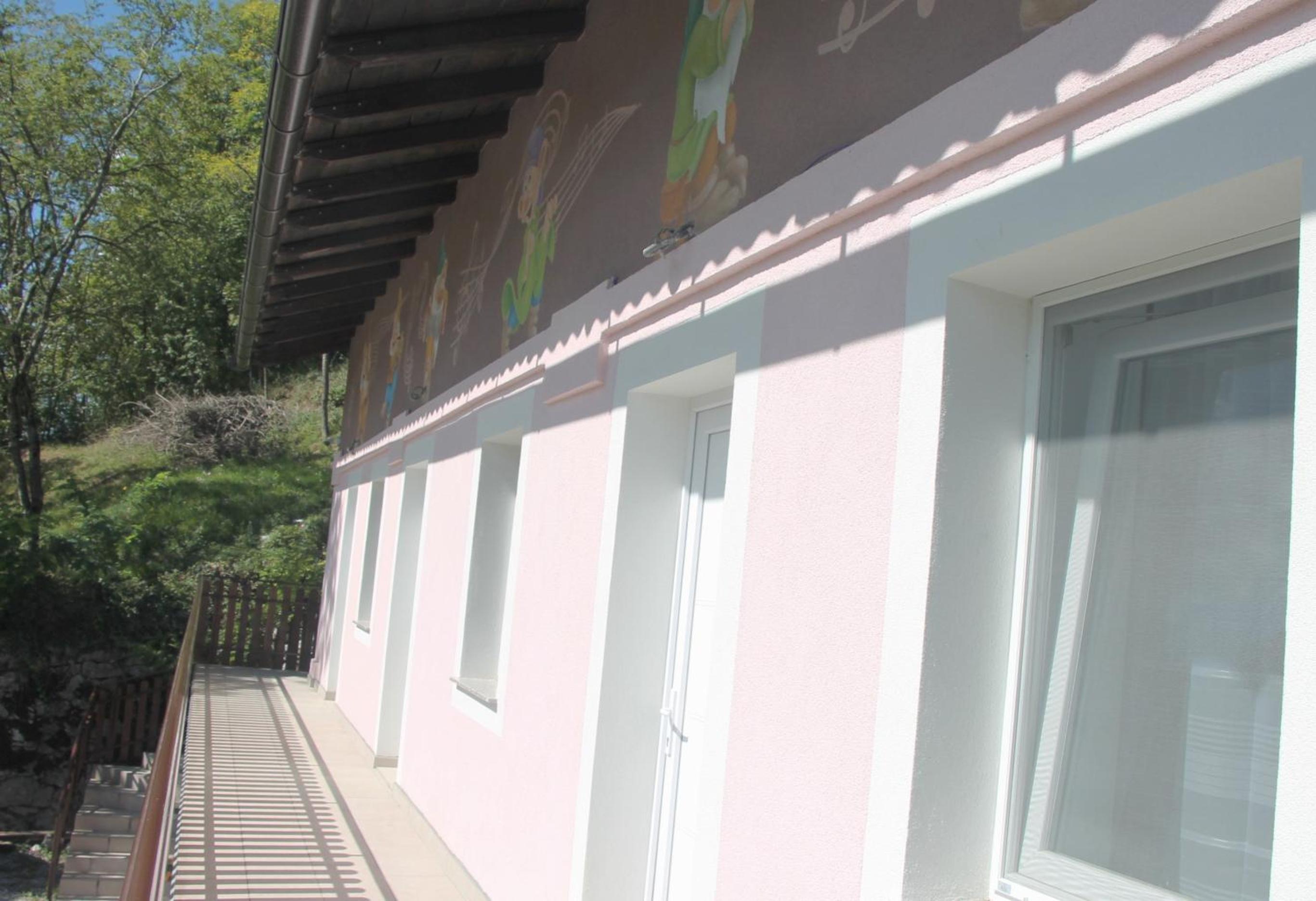 Double or Twin Room with Mountain View - Photo 2