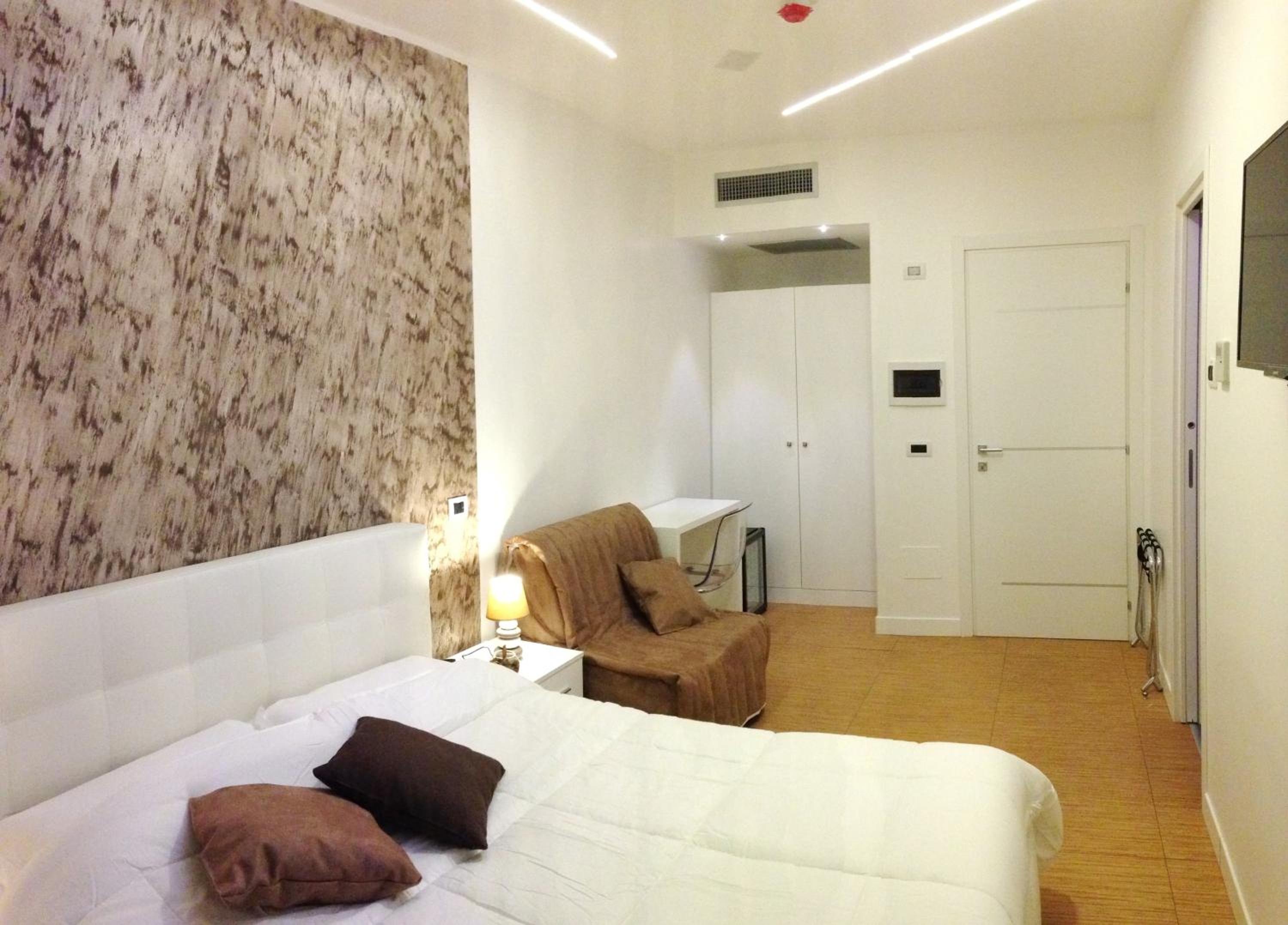 Superior Double Room photo 2