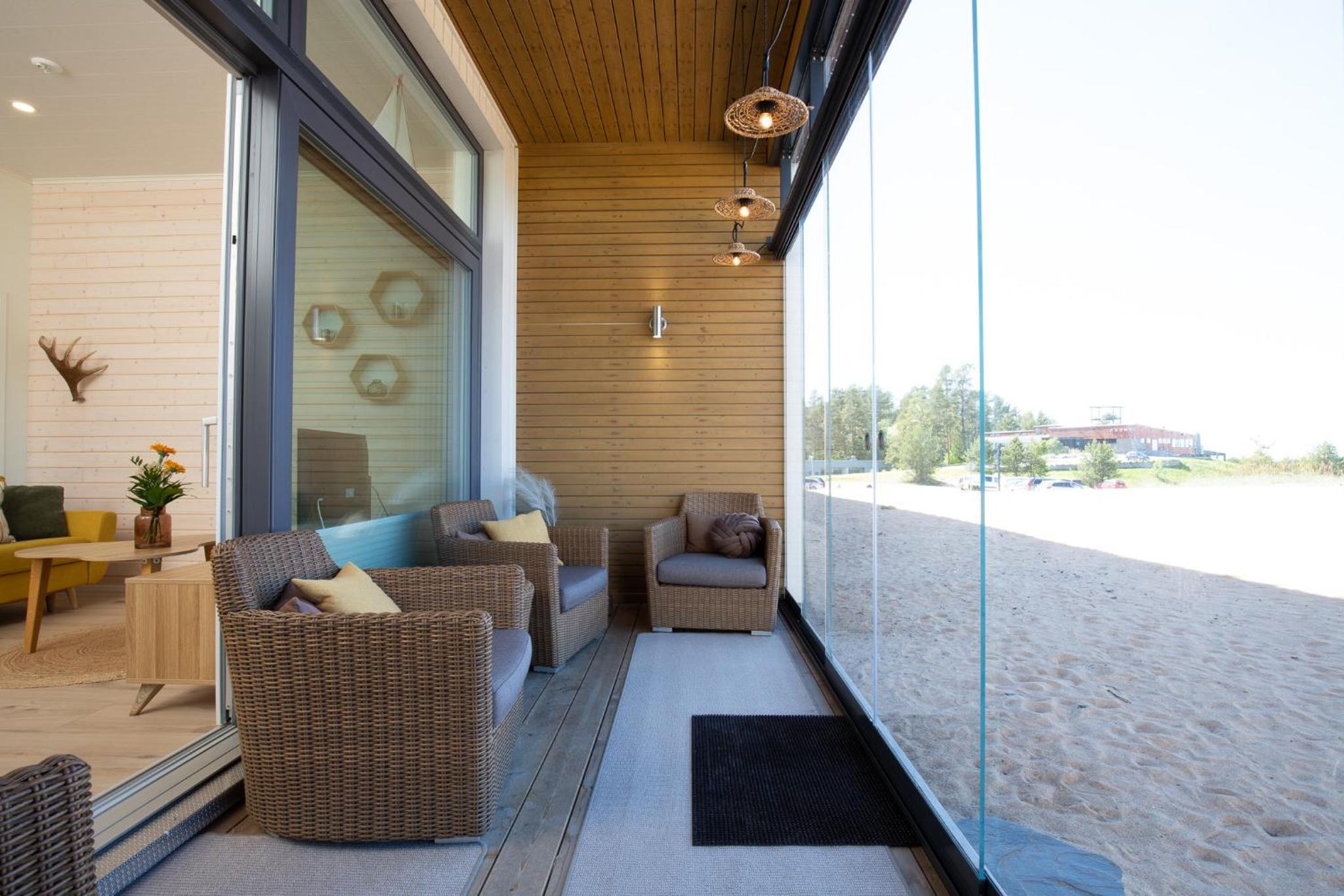 One-Bedroom Apartment - Photo 6