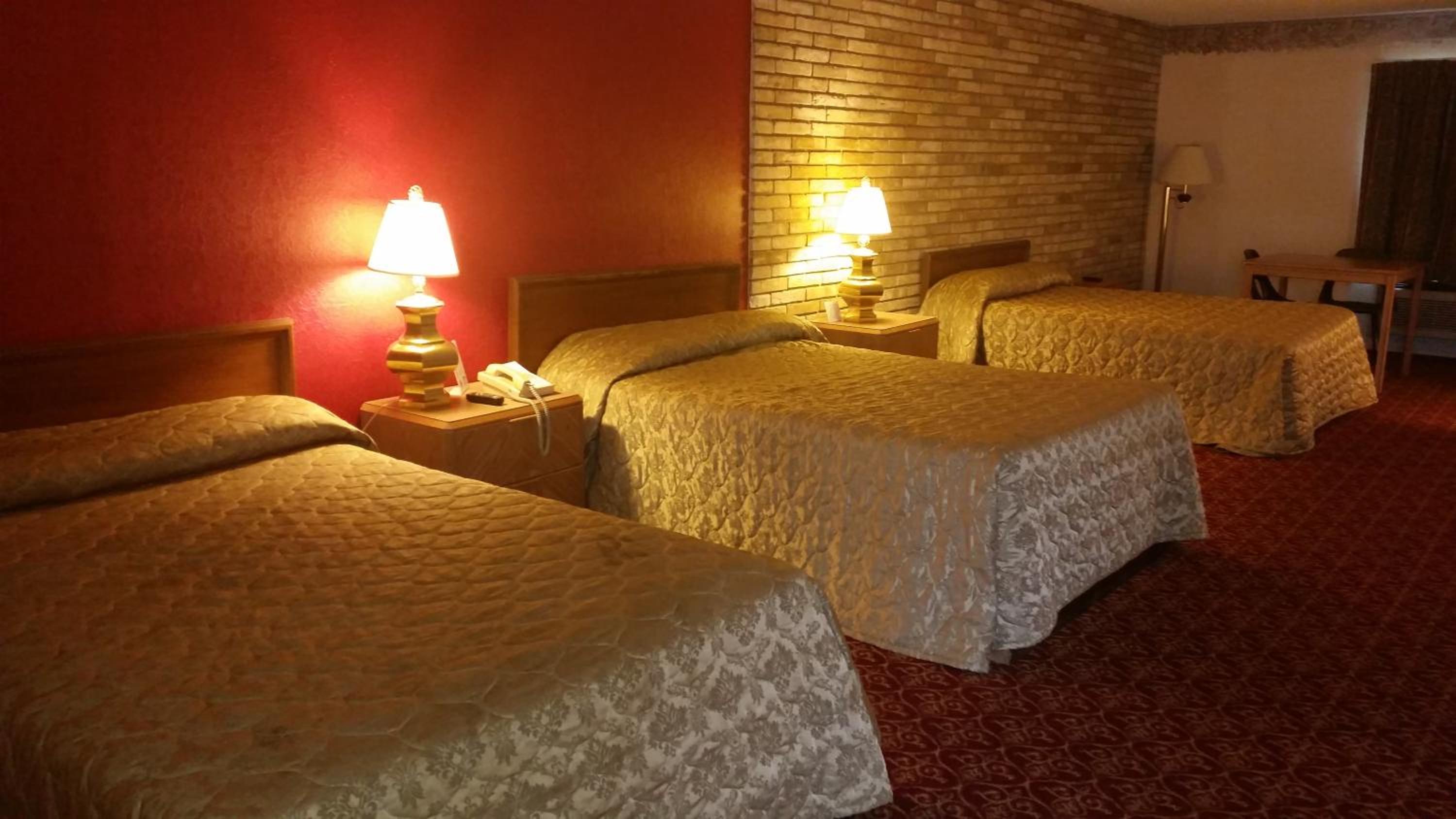Family Suite - Photo 3