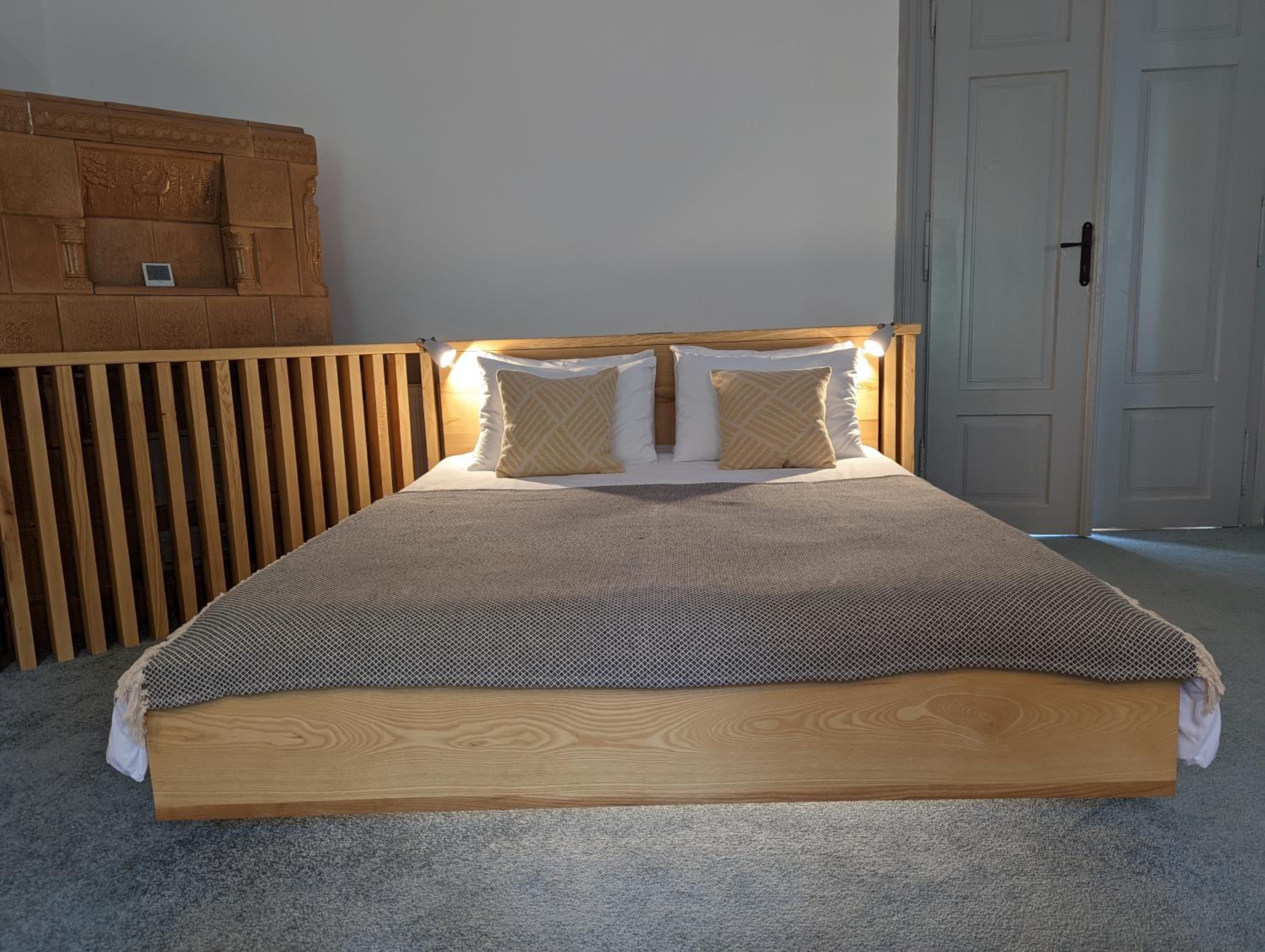 Two-Bedroom Apartment - Photo 3