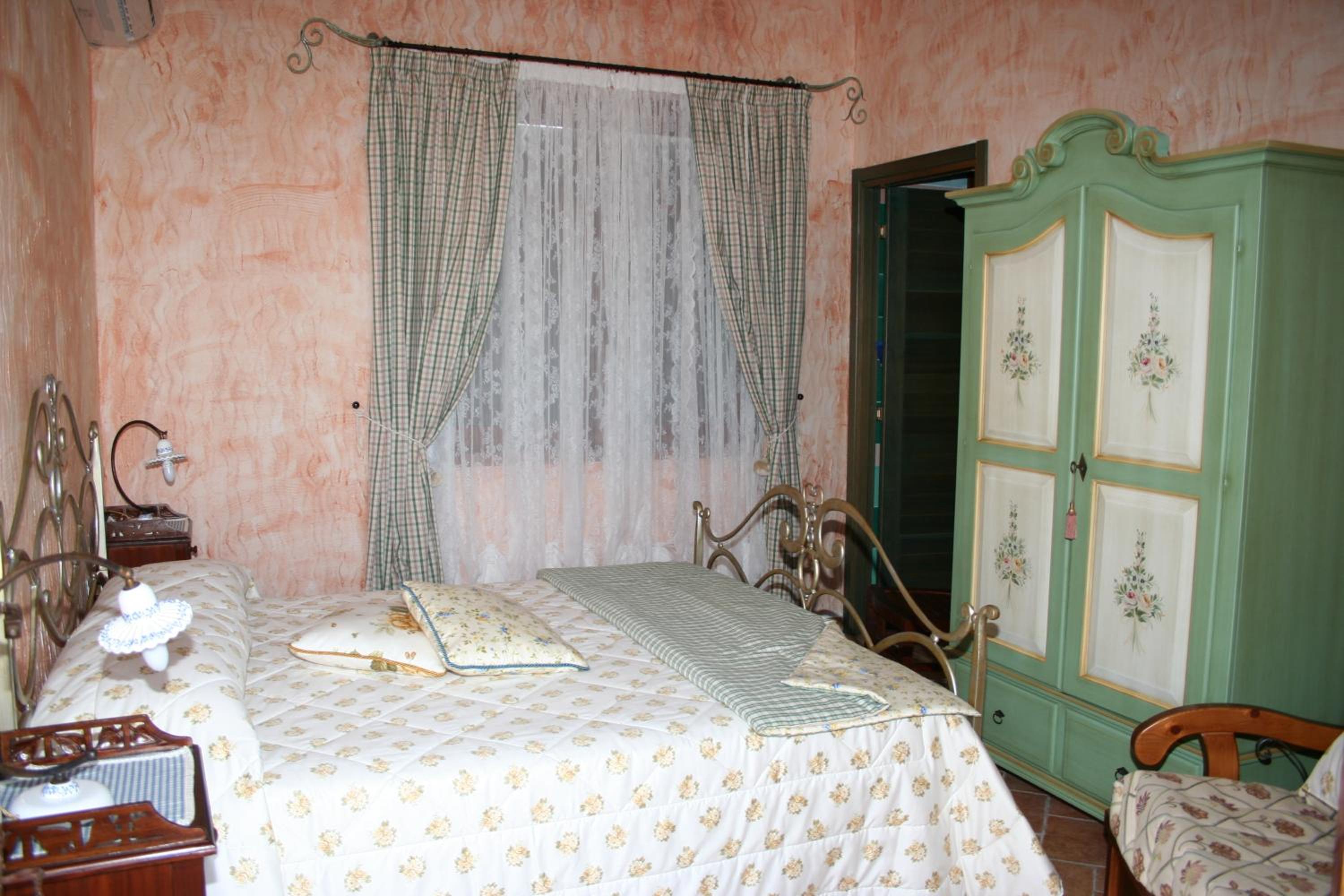 Standard Twin Room photo 1