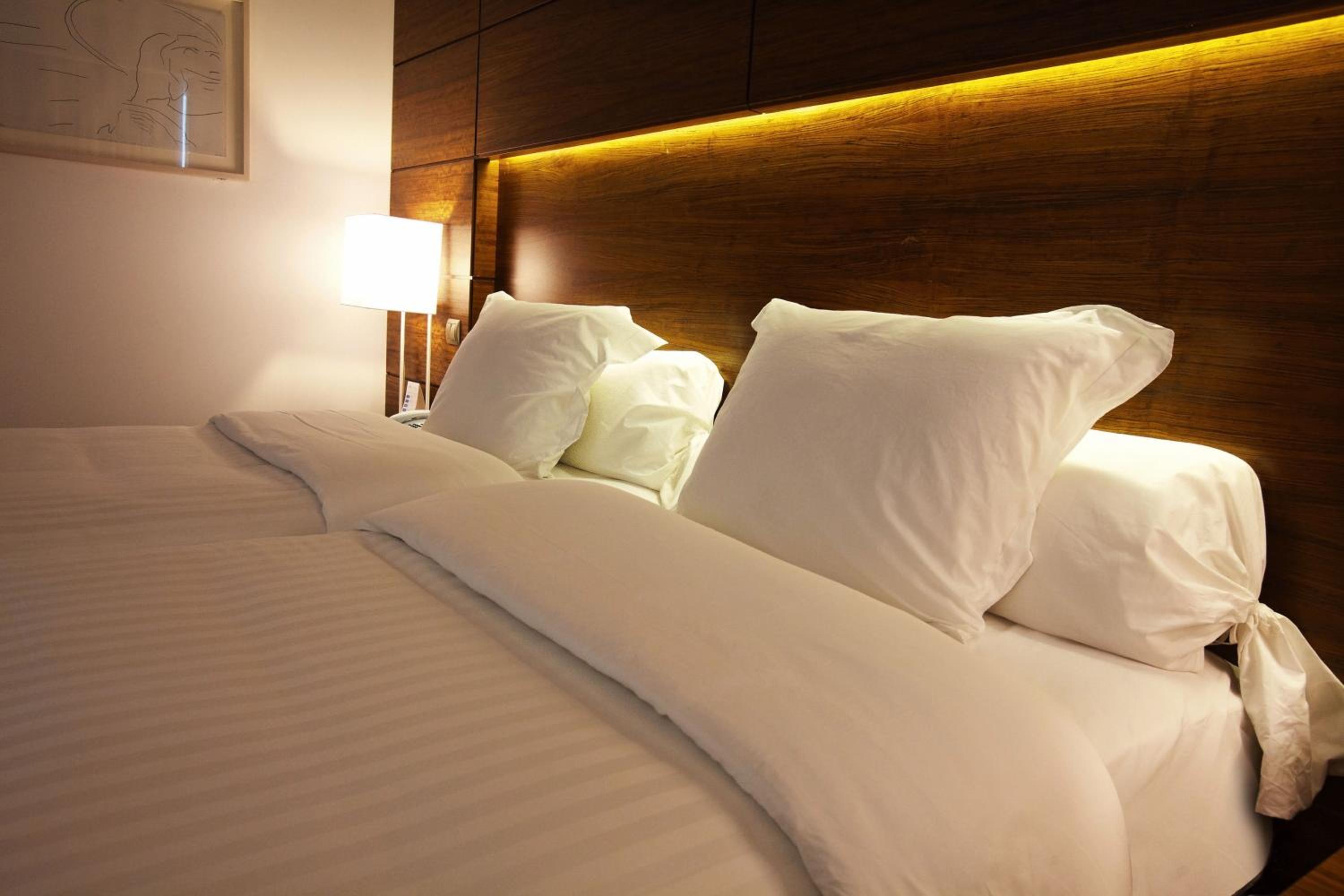 Superior Double or Twin Room - Photo 1