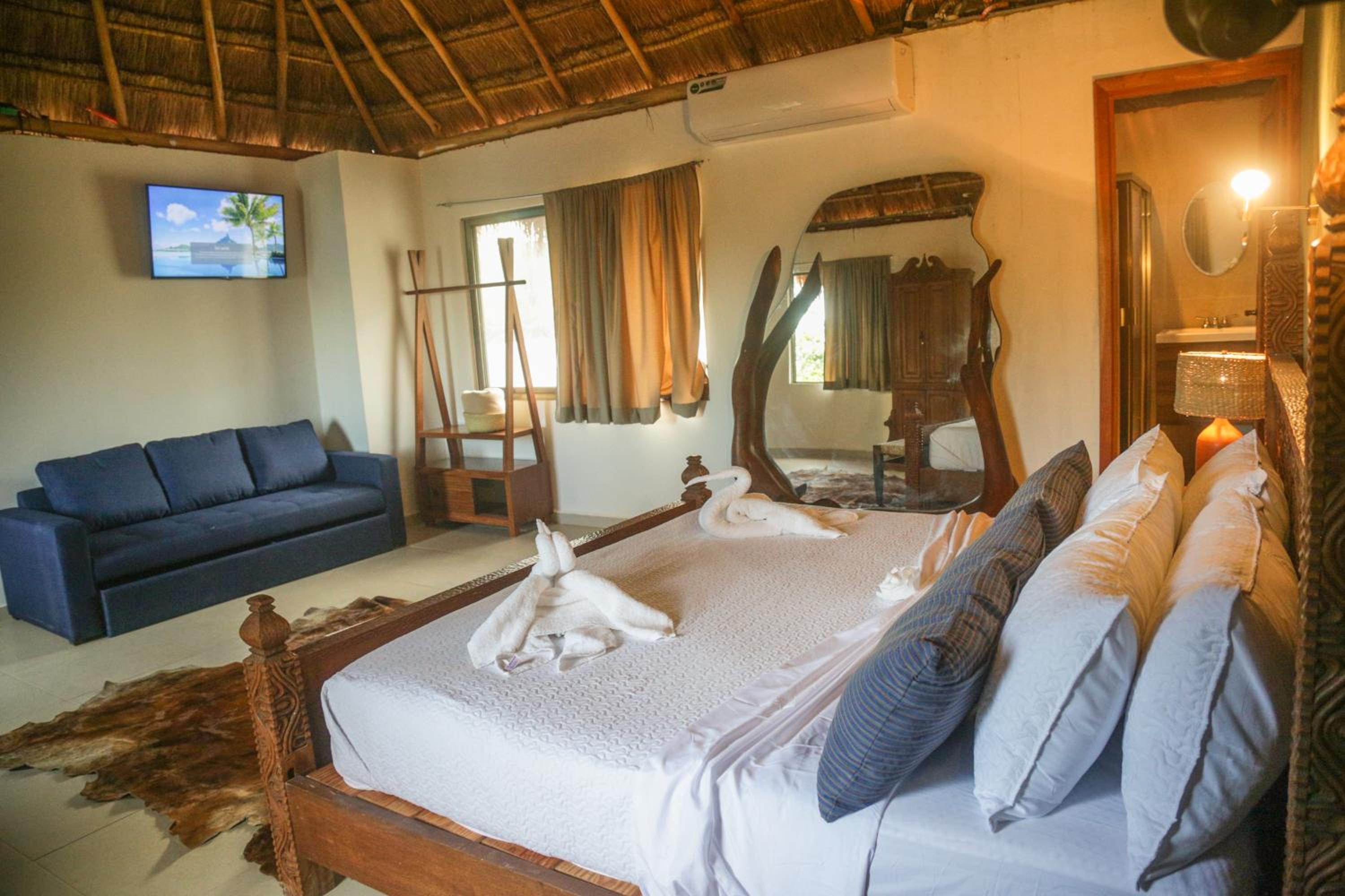 Junior Suite with Terrace - Photo 8