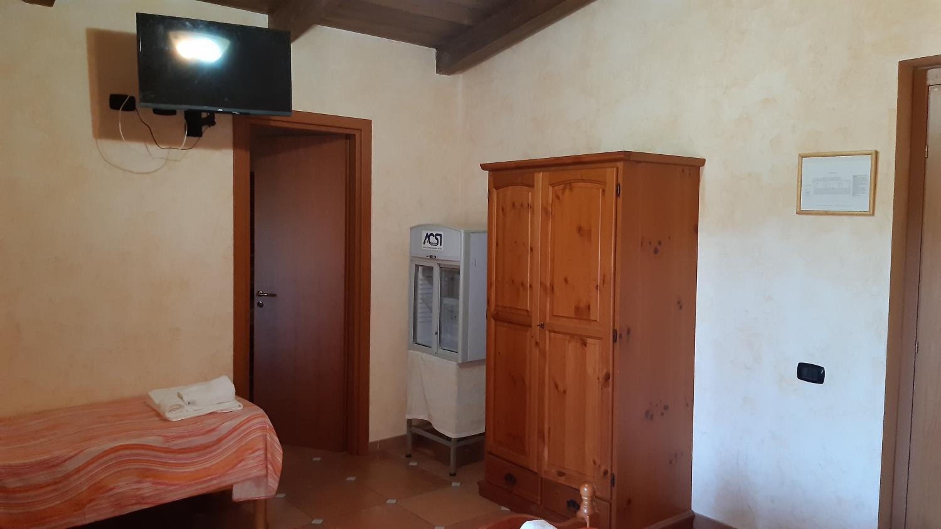 Triple Room with Terrace photo 2