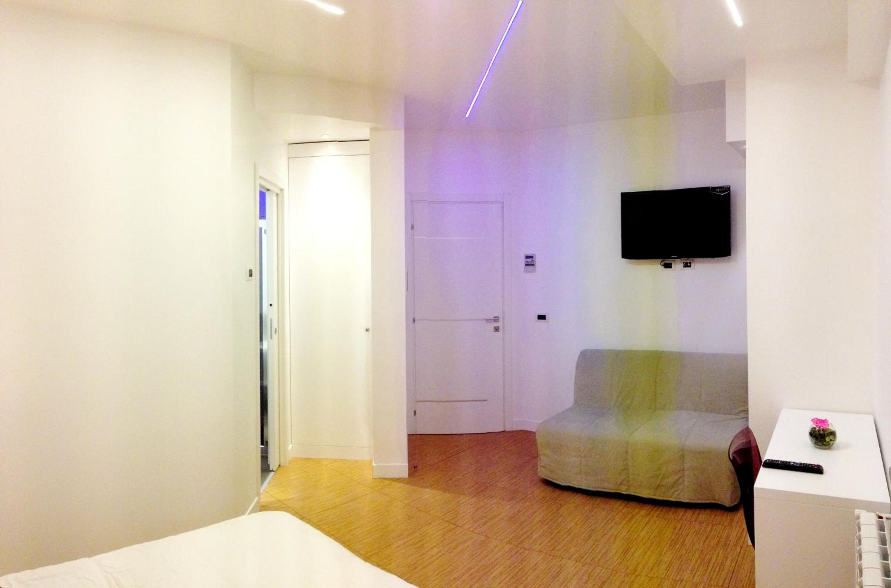 Deluxe Double Room photo 3