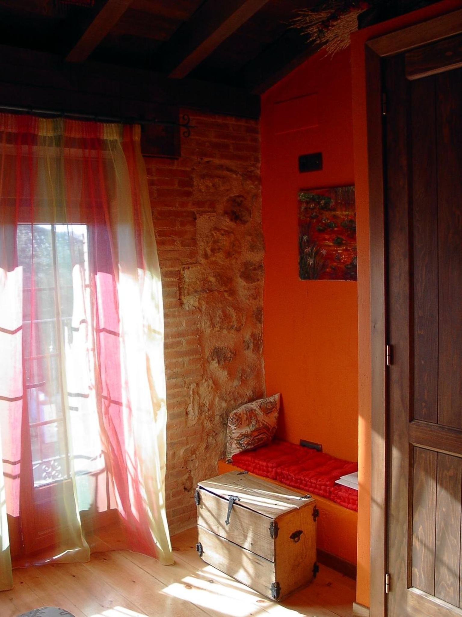 Pincherres-Four-Bedroom House - Photo 4