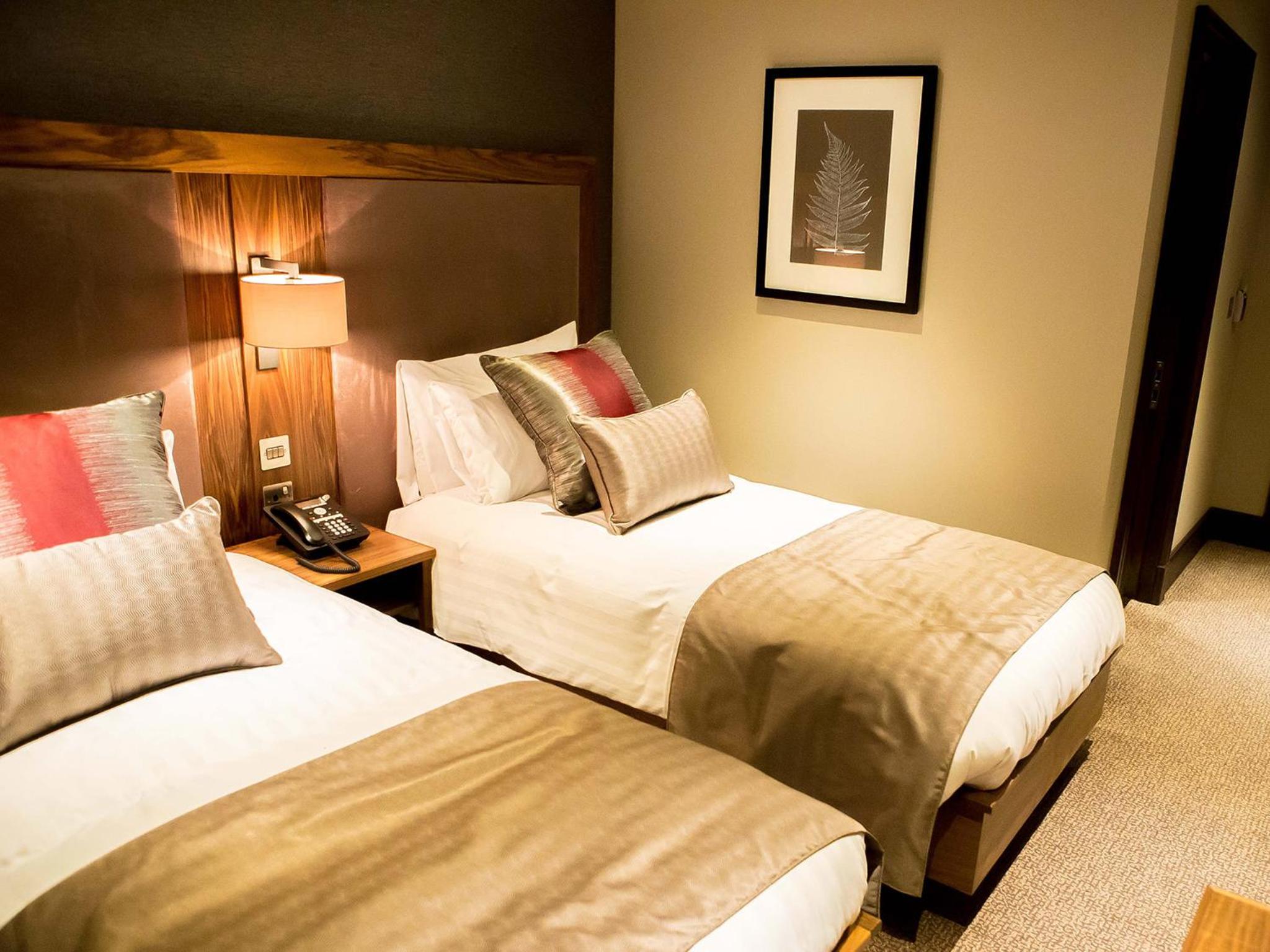 Twin Room - Photo 5