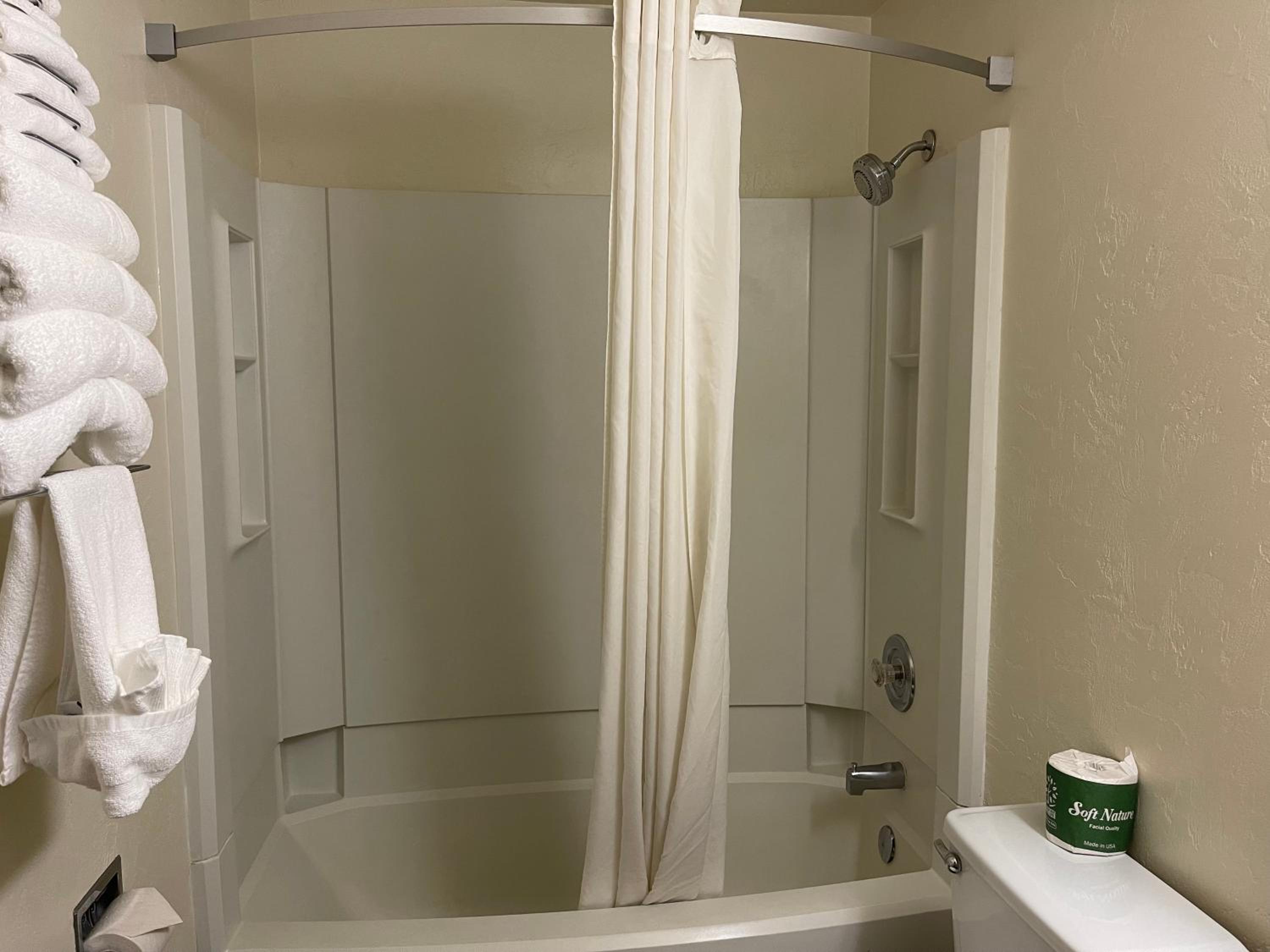 King Studio Suite with Ocean View - Non-Smoking - Photo 7
