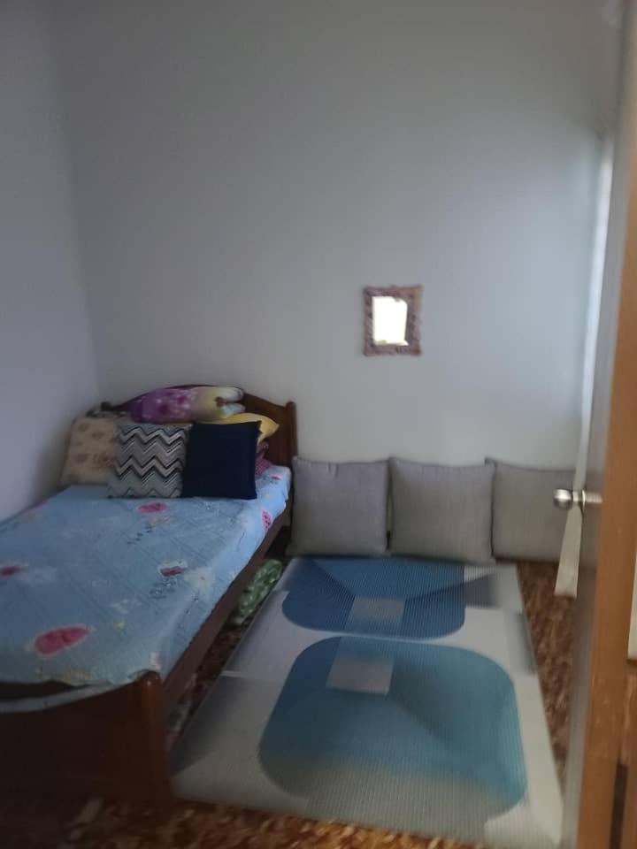 Four-Bedroom House photo 3