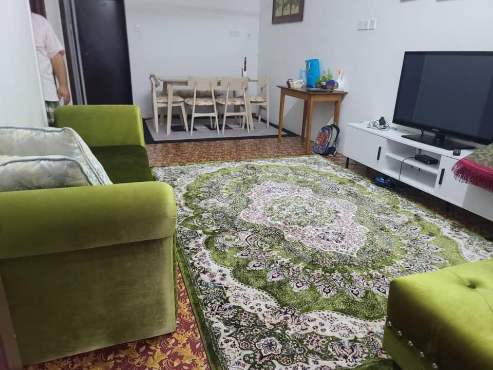 Four-Bedroom House photo 1