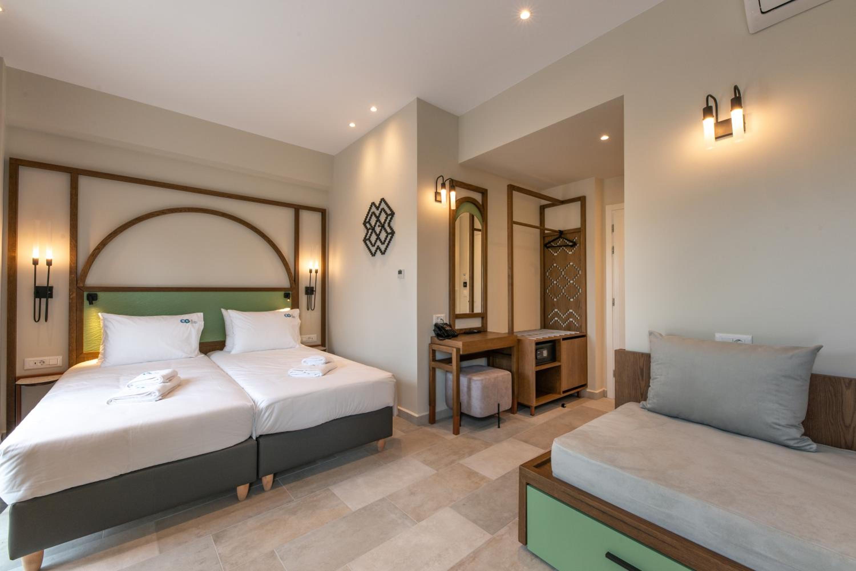 Quadruple Room- Interior