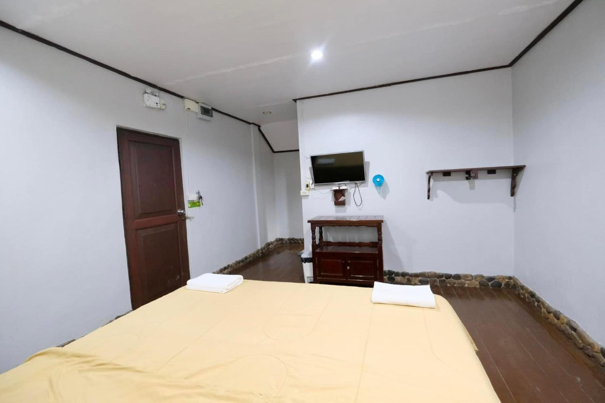 Double Room - Photo 4