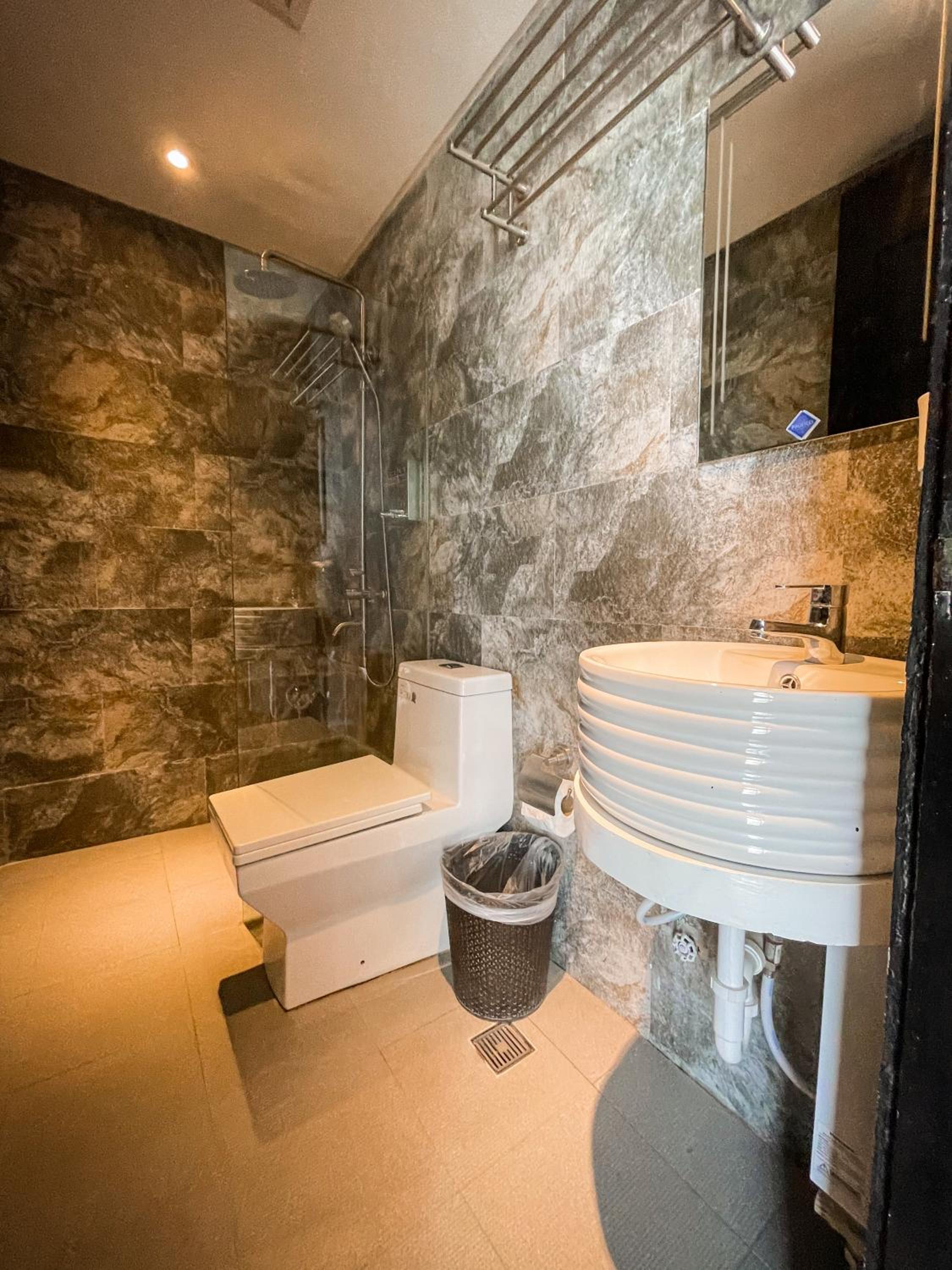 Deluxe Twin Room with Sea View photo 3