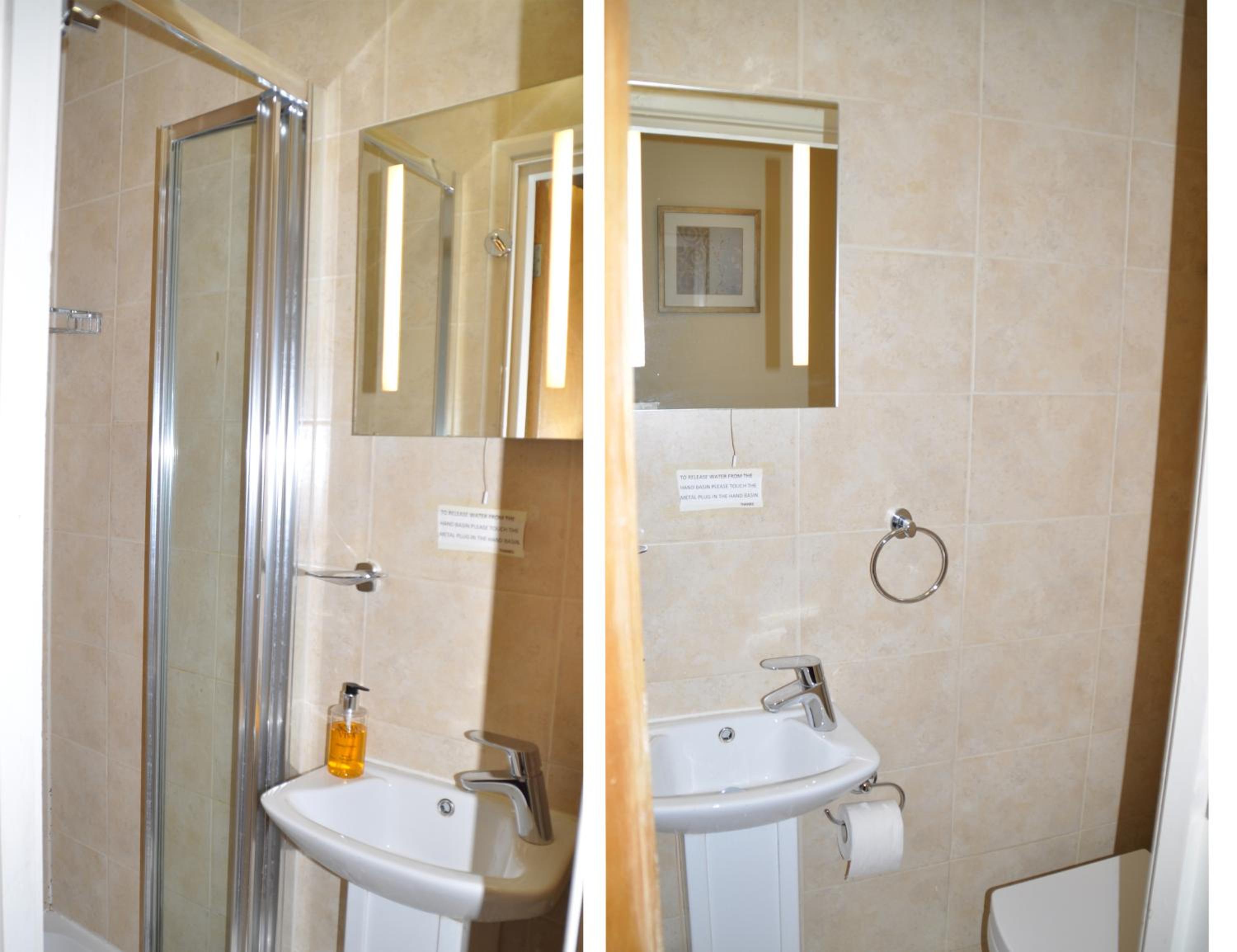 Single Room photo 2