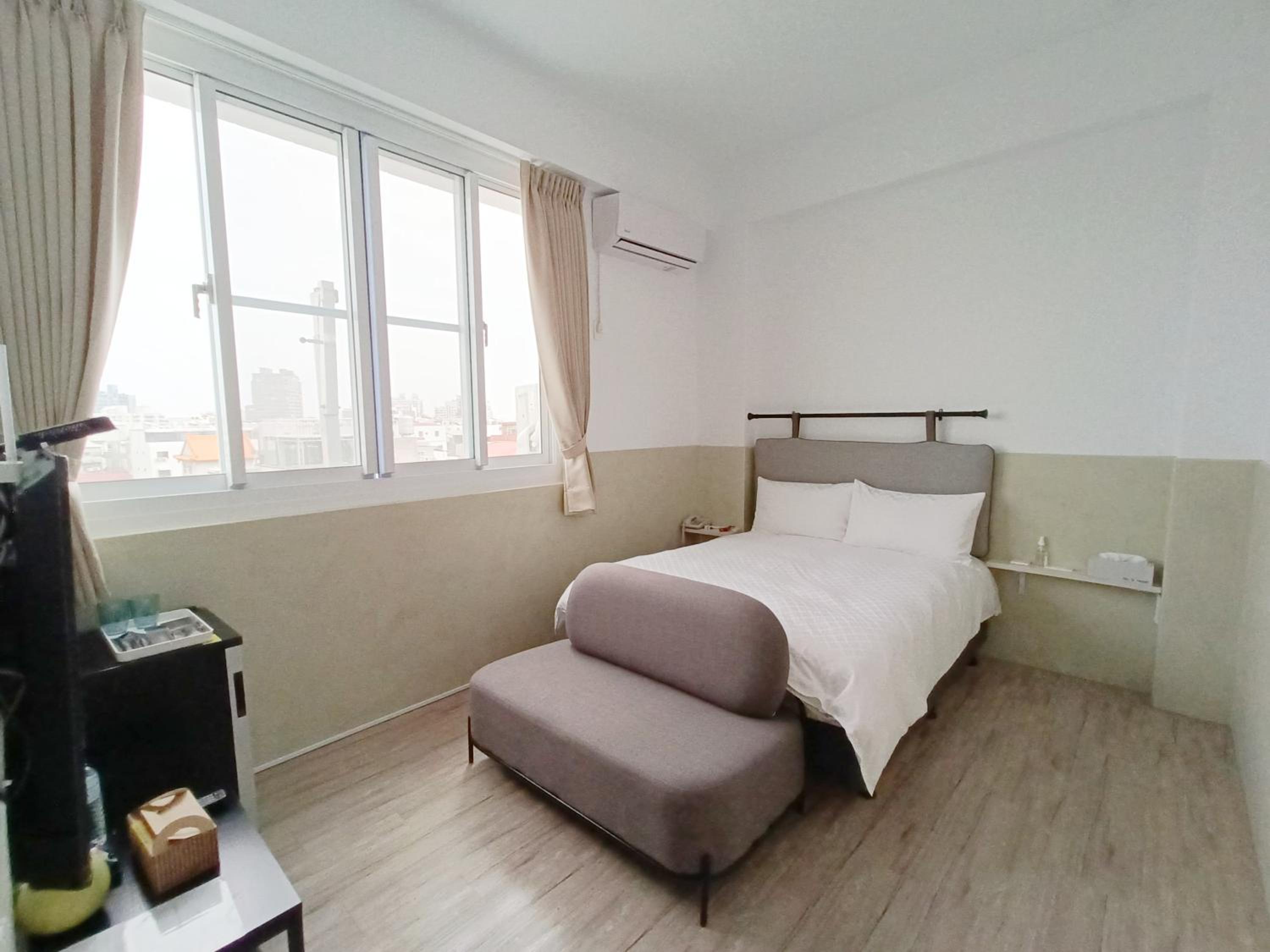 Double Room with Private Bathroom