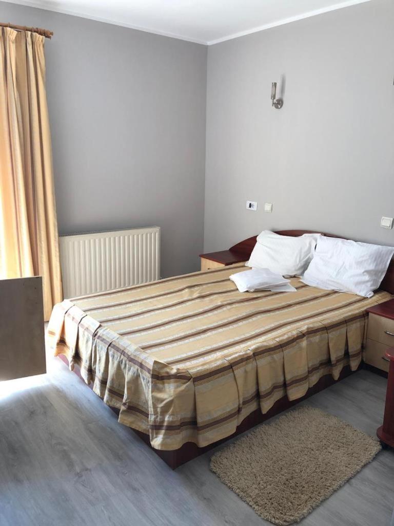 Deluxe Double Room - Photo 1