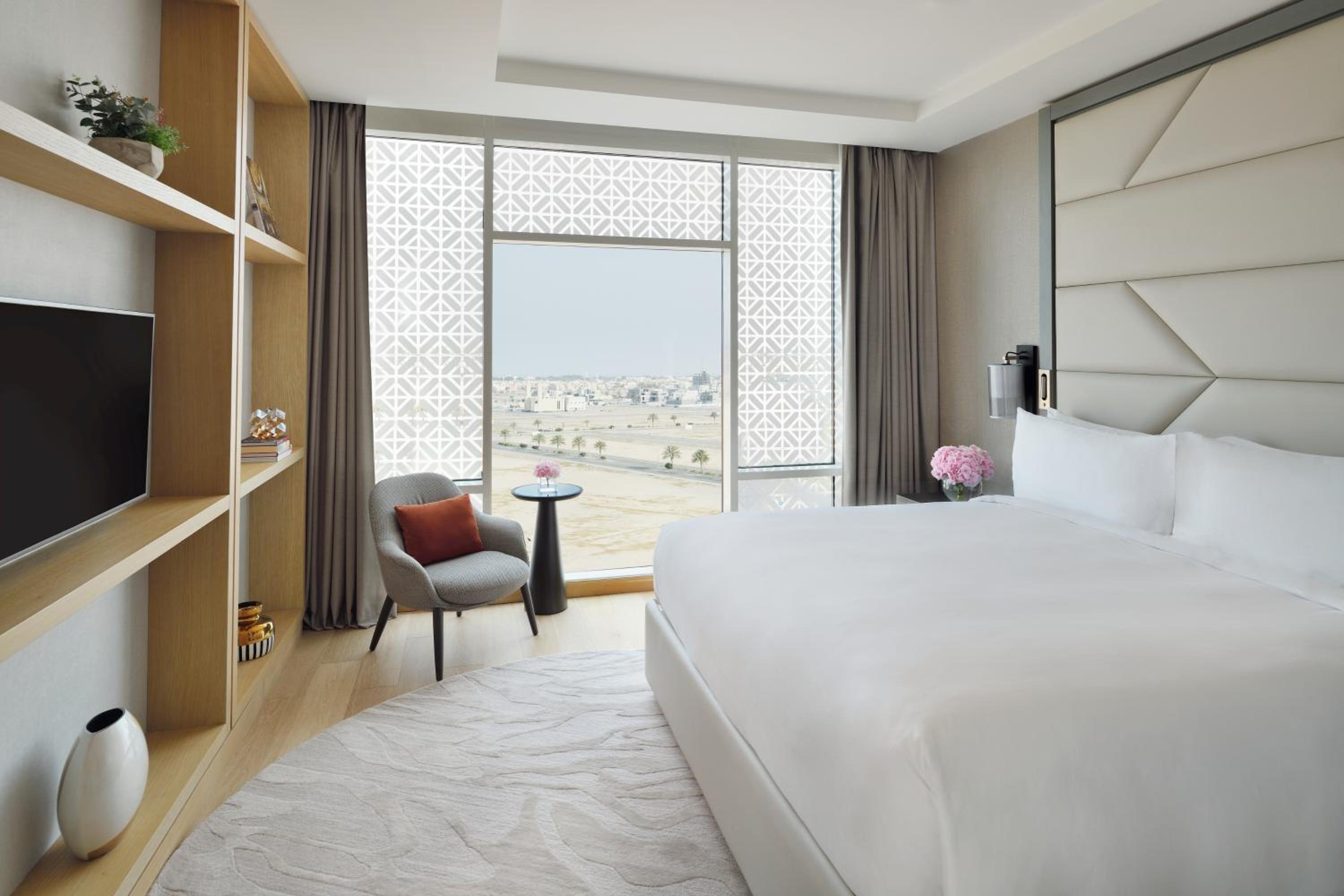 Junior King Suite - Club Floor