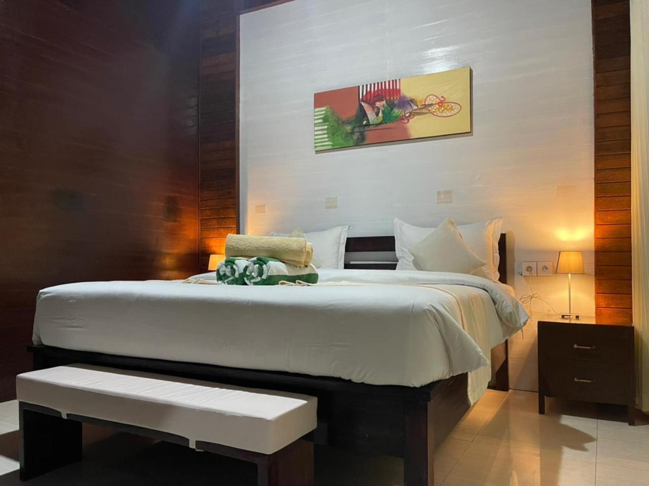Standard Double Room - Photo 23
