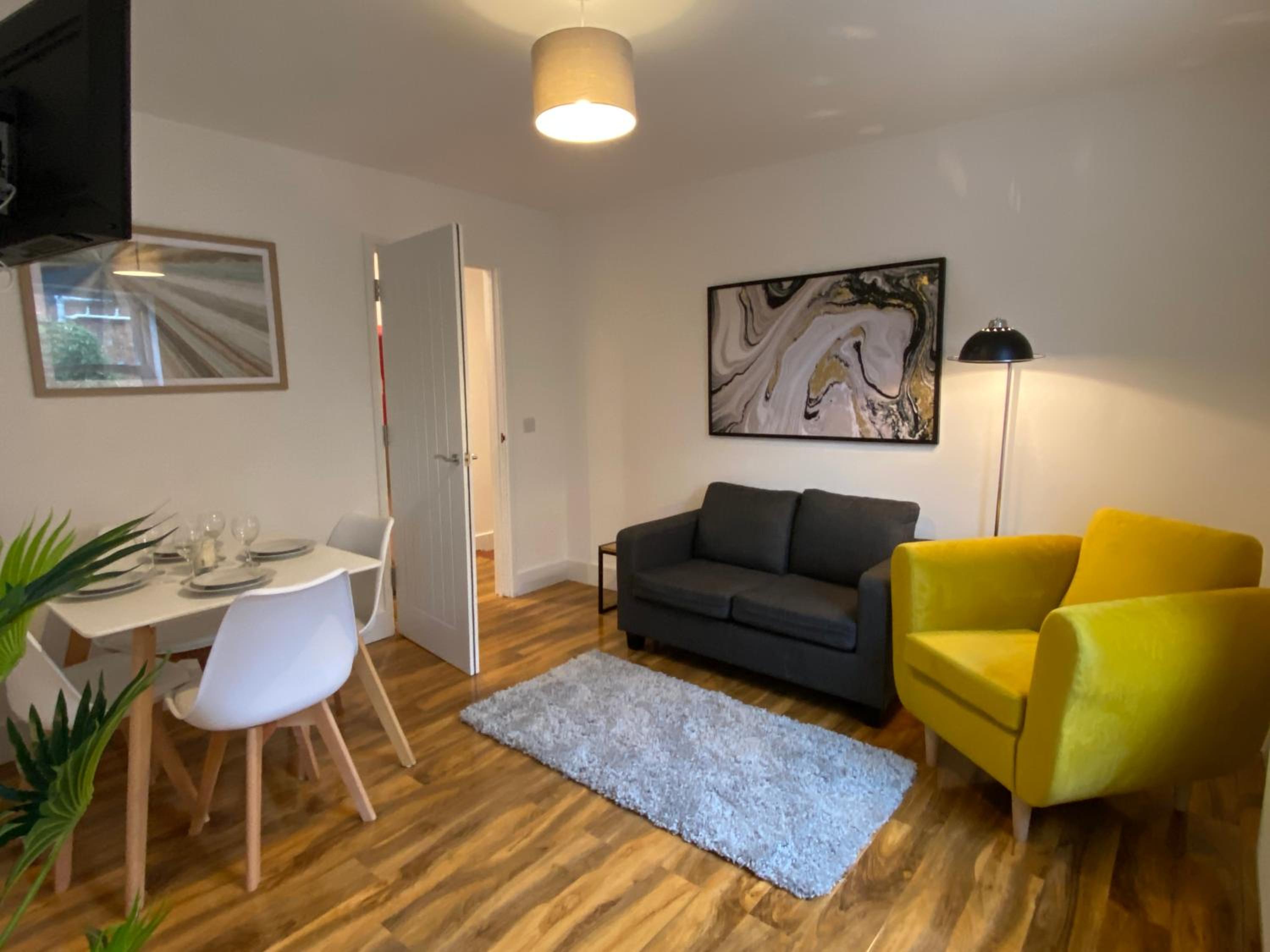 Apartment photo 1
