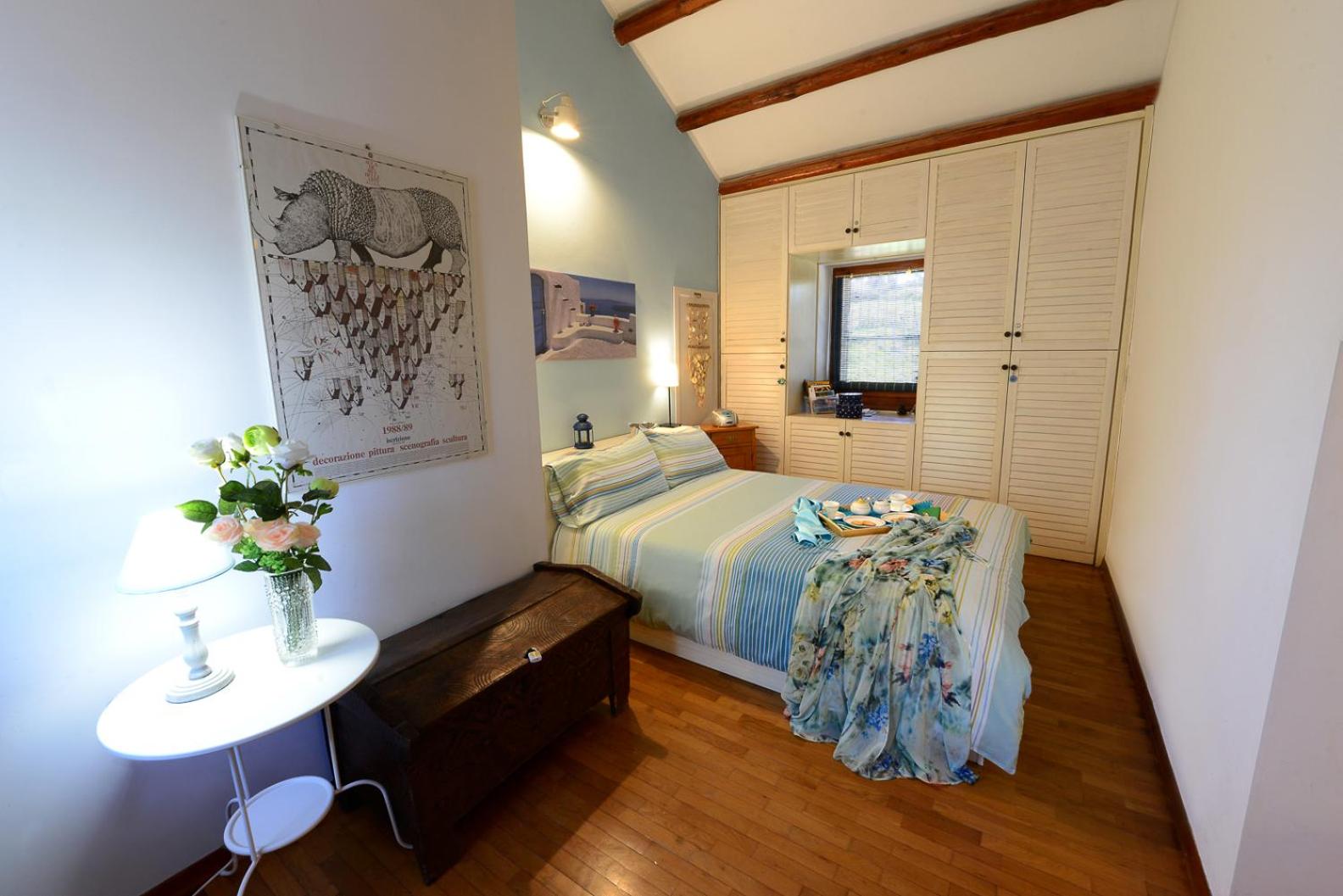 Triple Room with Private Bathroom photo 3
