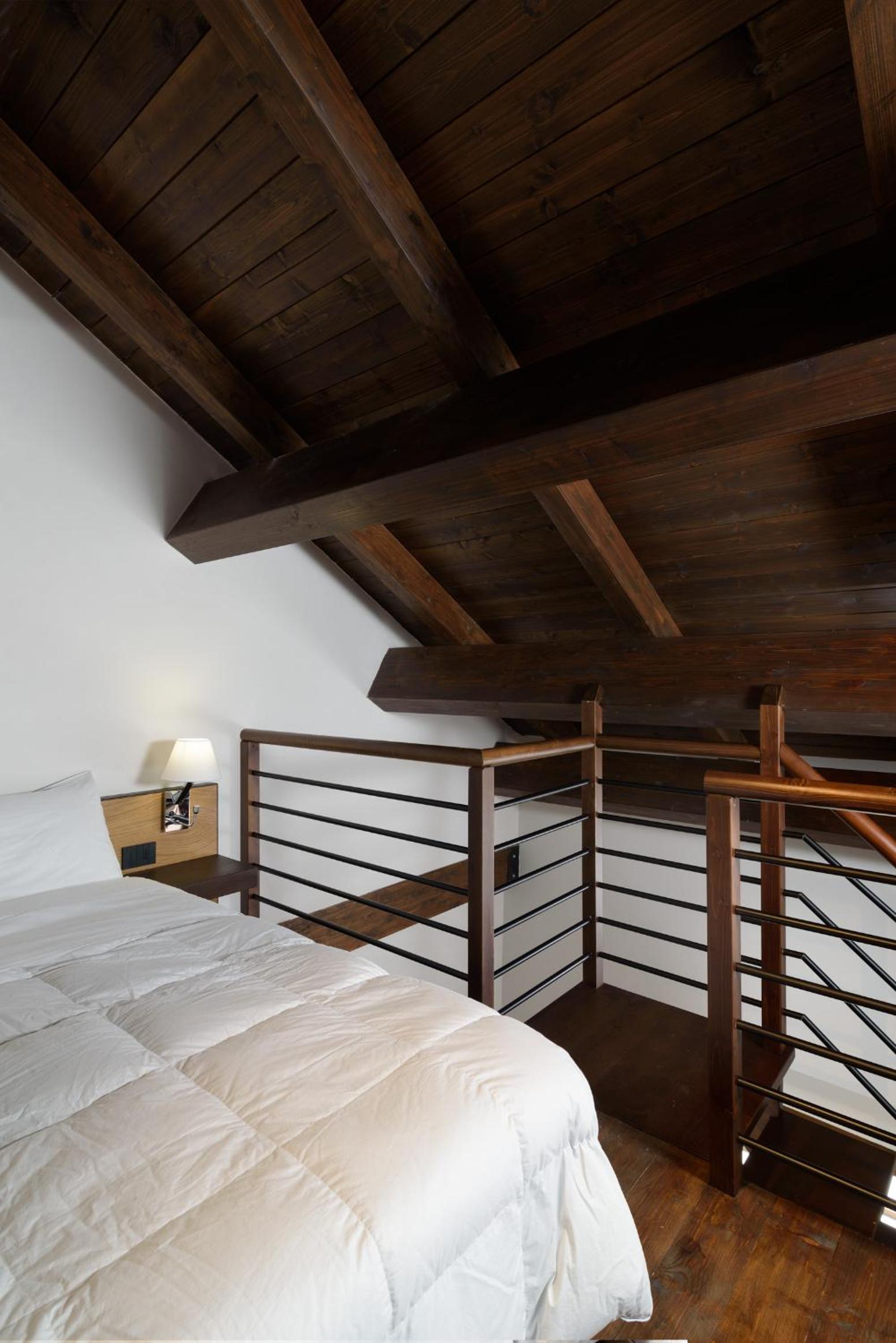 Comfort Triple Room - Photo 11