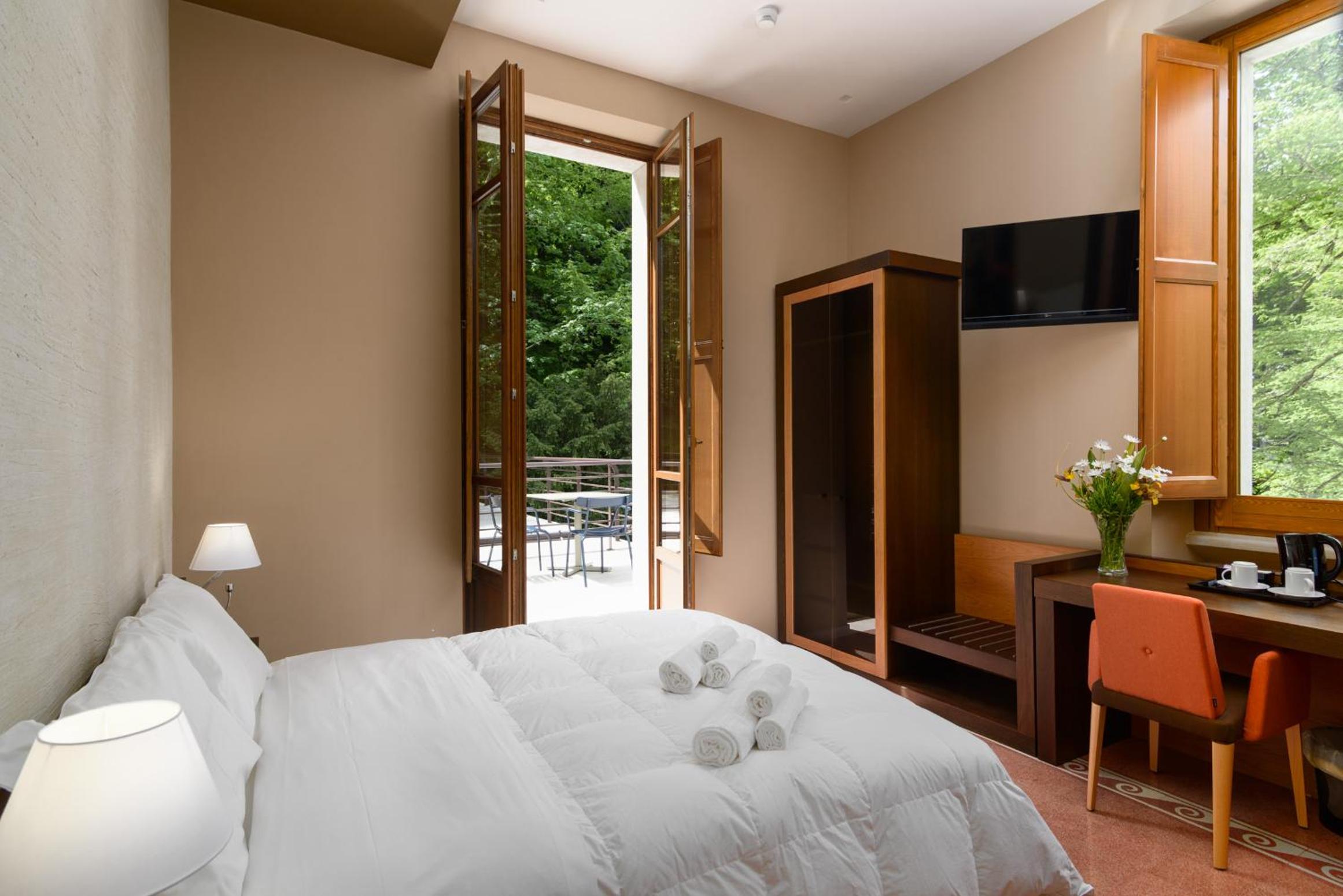 Superior Double Room - Photo 4
