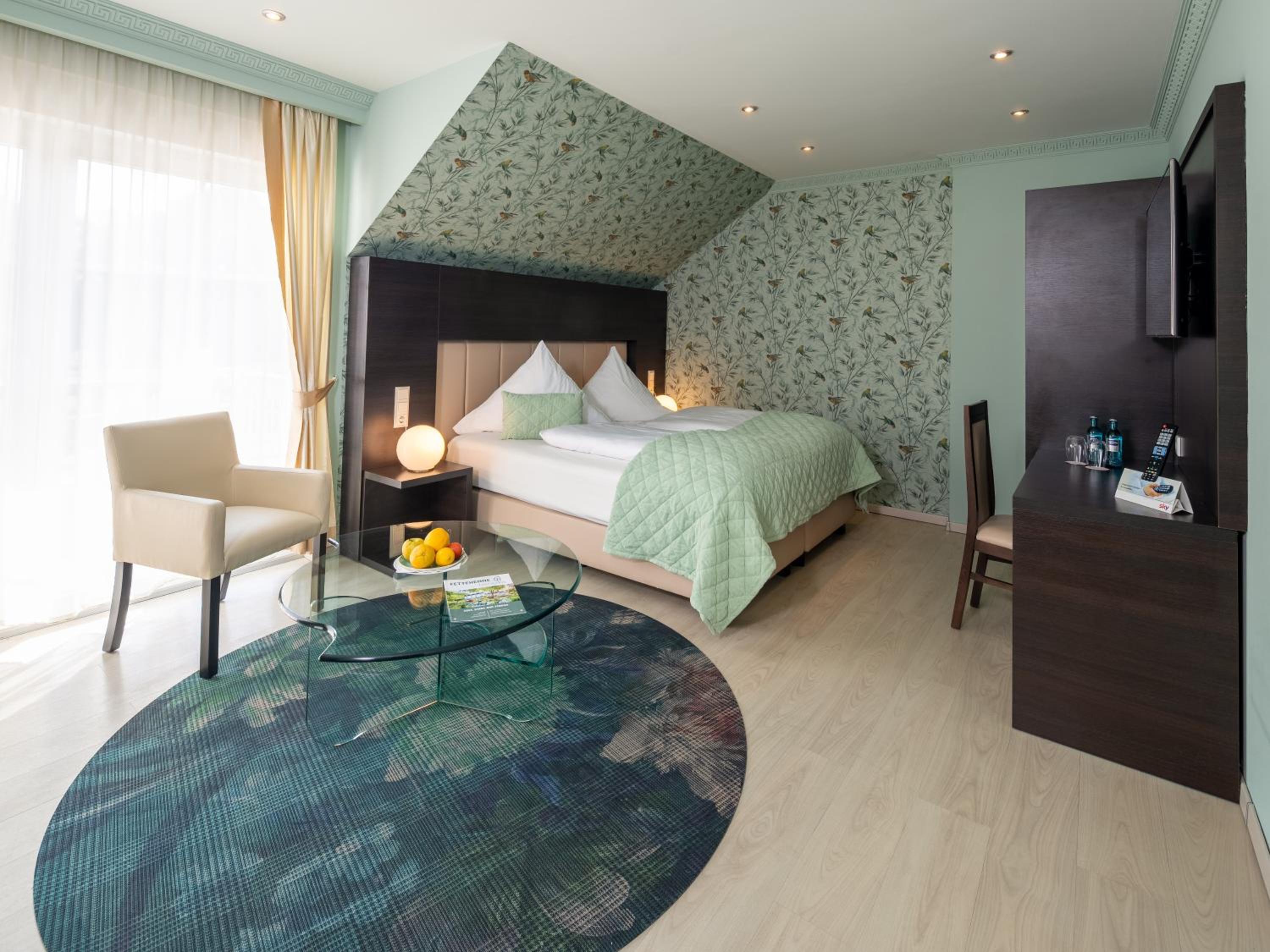 Double Room with Balcony - Photo 1