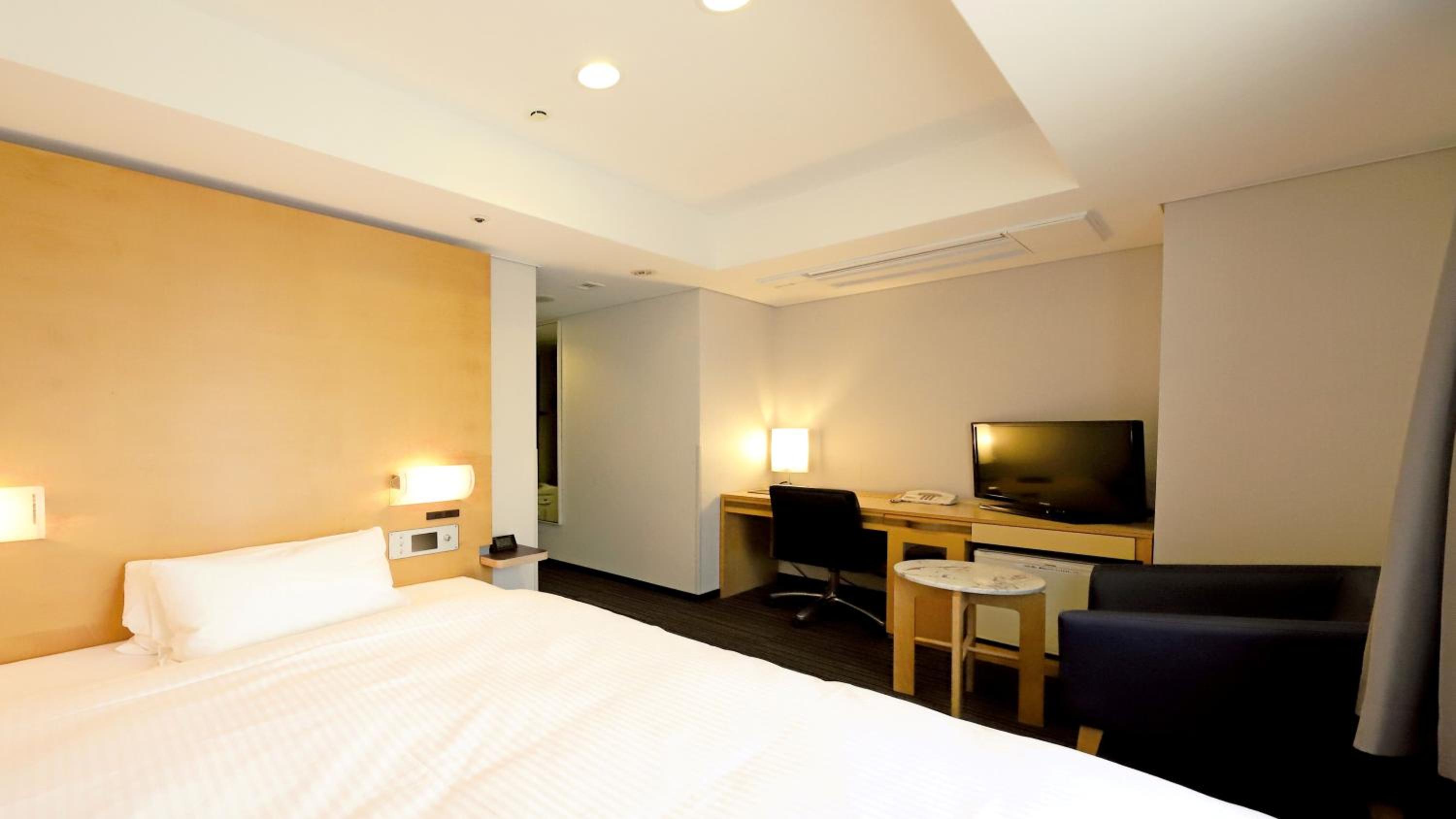Superior Double Room - Non-Smoking - No Daily Cleaning photo 2